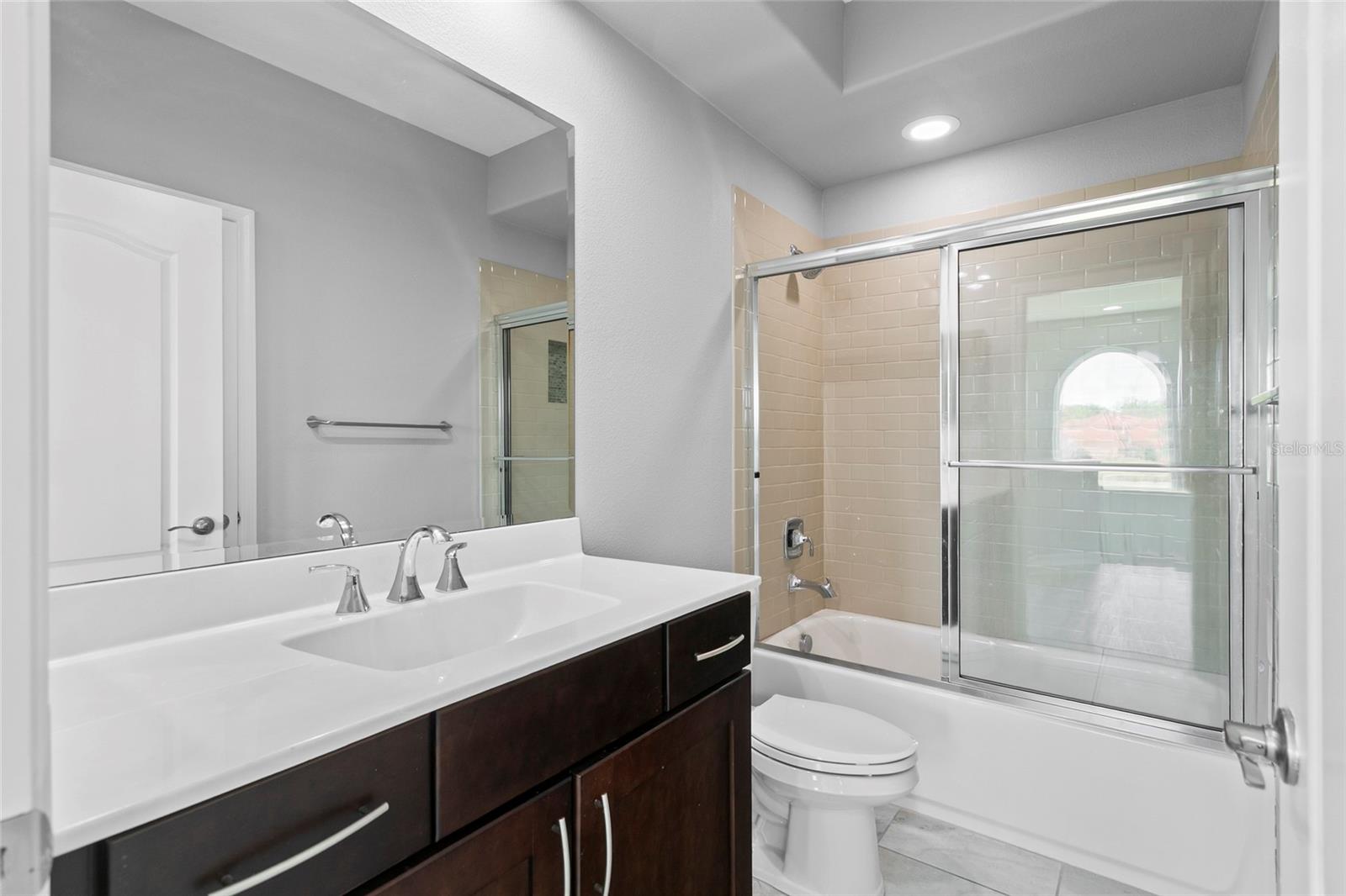 2585 LANCASTER RIDGE DR, DAVENPORT, FL, 33837