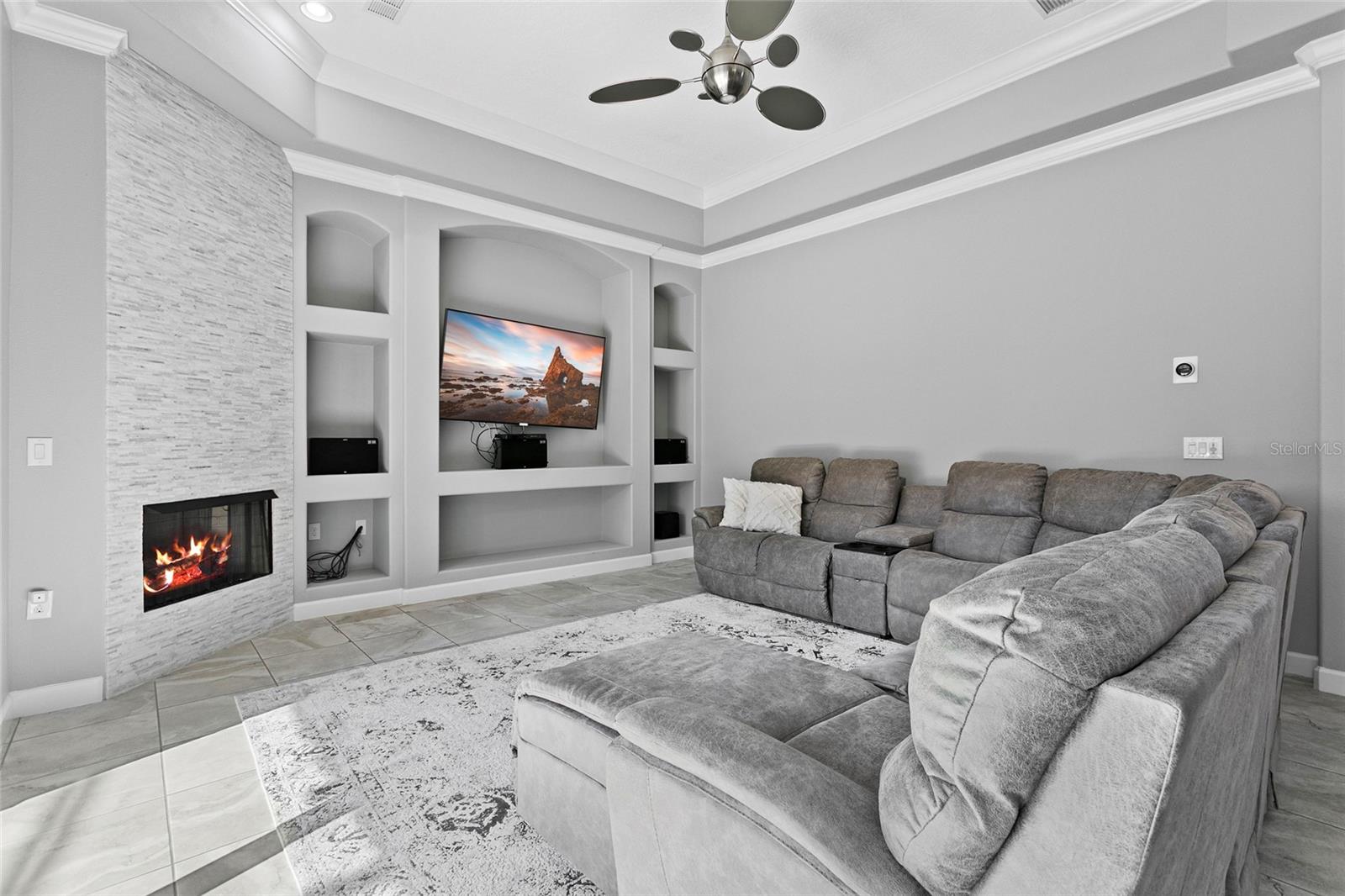 2585 LANCASTER RIDGE DR, DAVENPORT, FL, 33837
