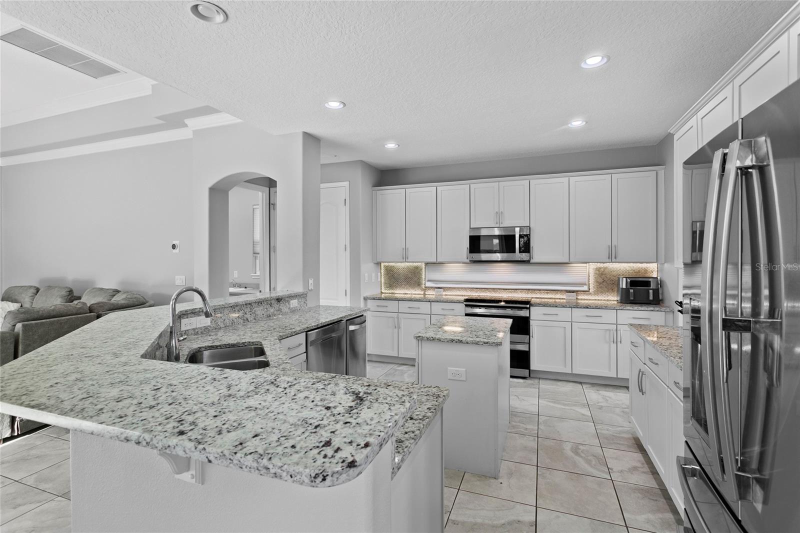 2585 LANCASTER RIDGE DR, DAVENPORT, FL, 33837