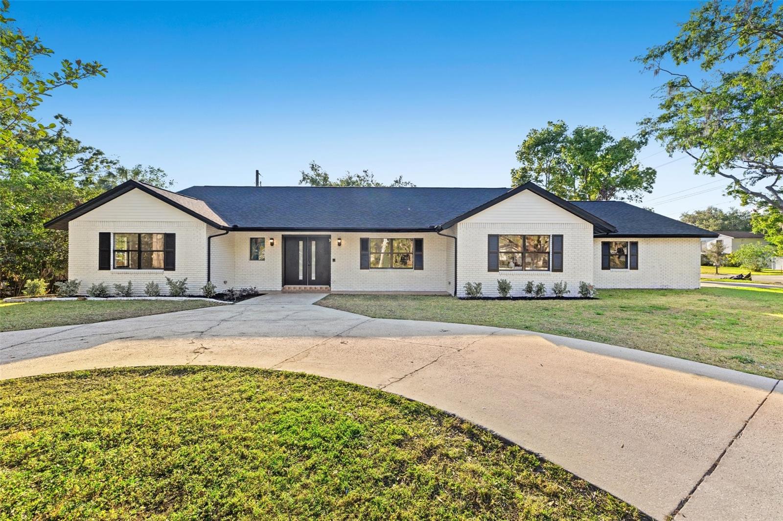 1406 N RIVERHILLS DR, TEMPLE TERRACE, FL, 33617