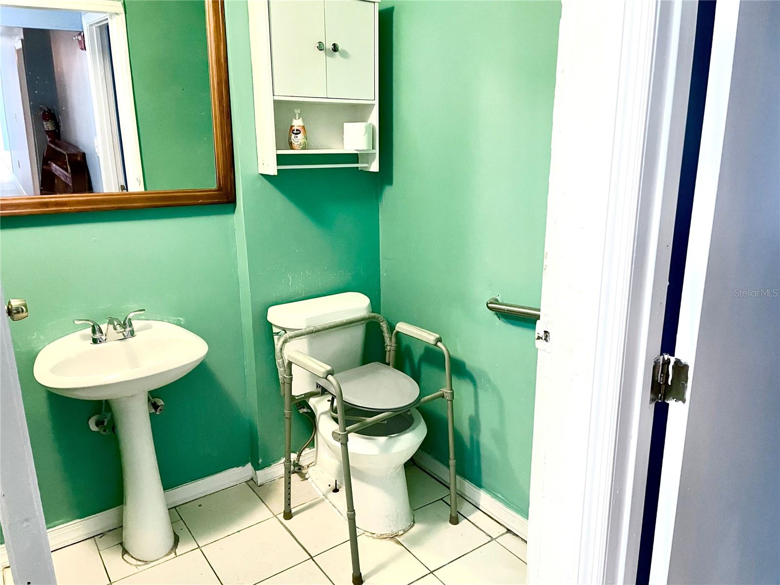 307 S HIAWASSEE RD, ORLANDO, FL, 32835