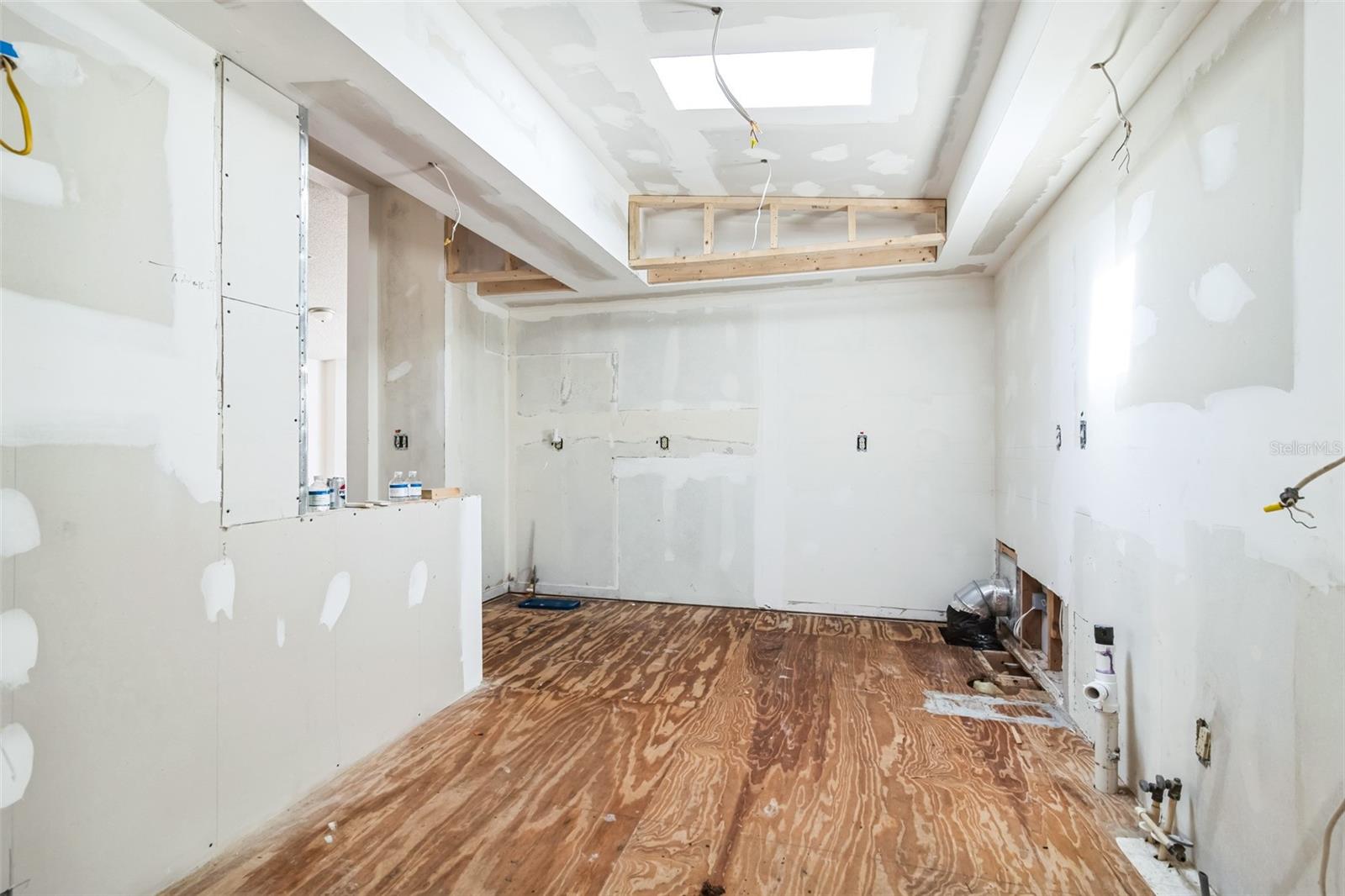 702 TURNBERRY LN, LADY LAKE, FL, 32159