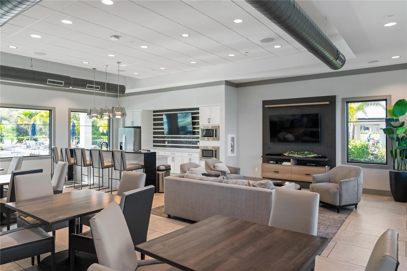 5772 BLUESTAR CT, BRADENTON, FL, 34211