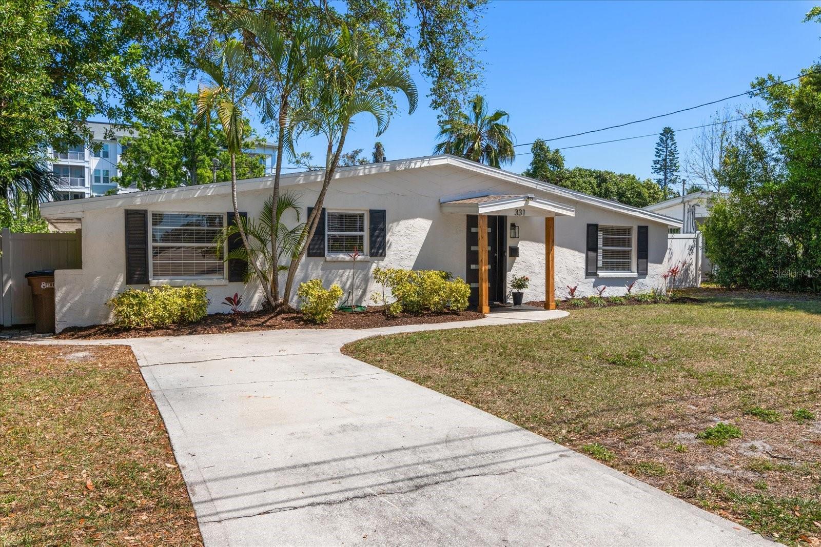331 BARBARA CIR, BELLEAIR, FL, 33756