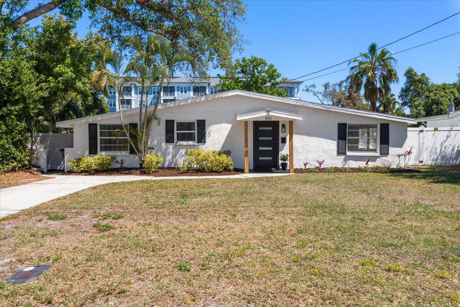 331 BARBARA CIR, BELLEAIR, FL, 33756