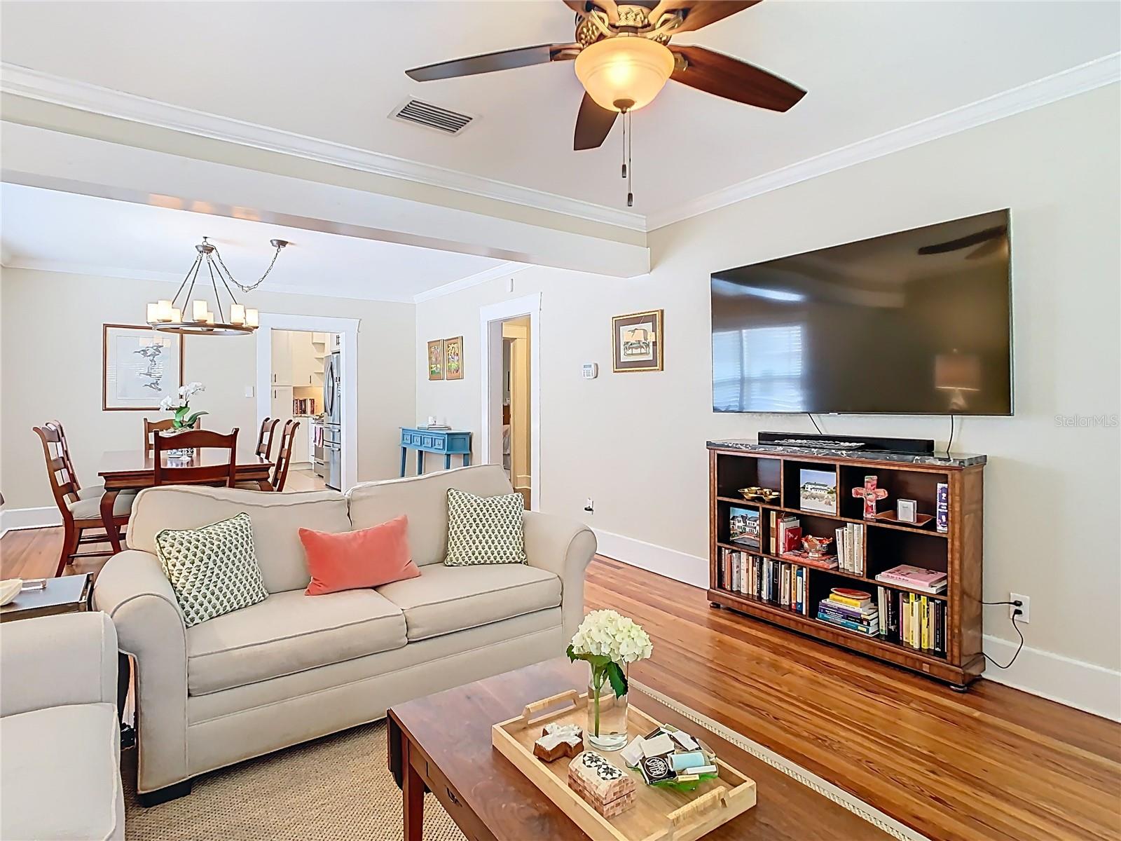 714 W PENINSULAR ST, TAMPA, FL, 33603