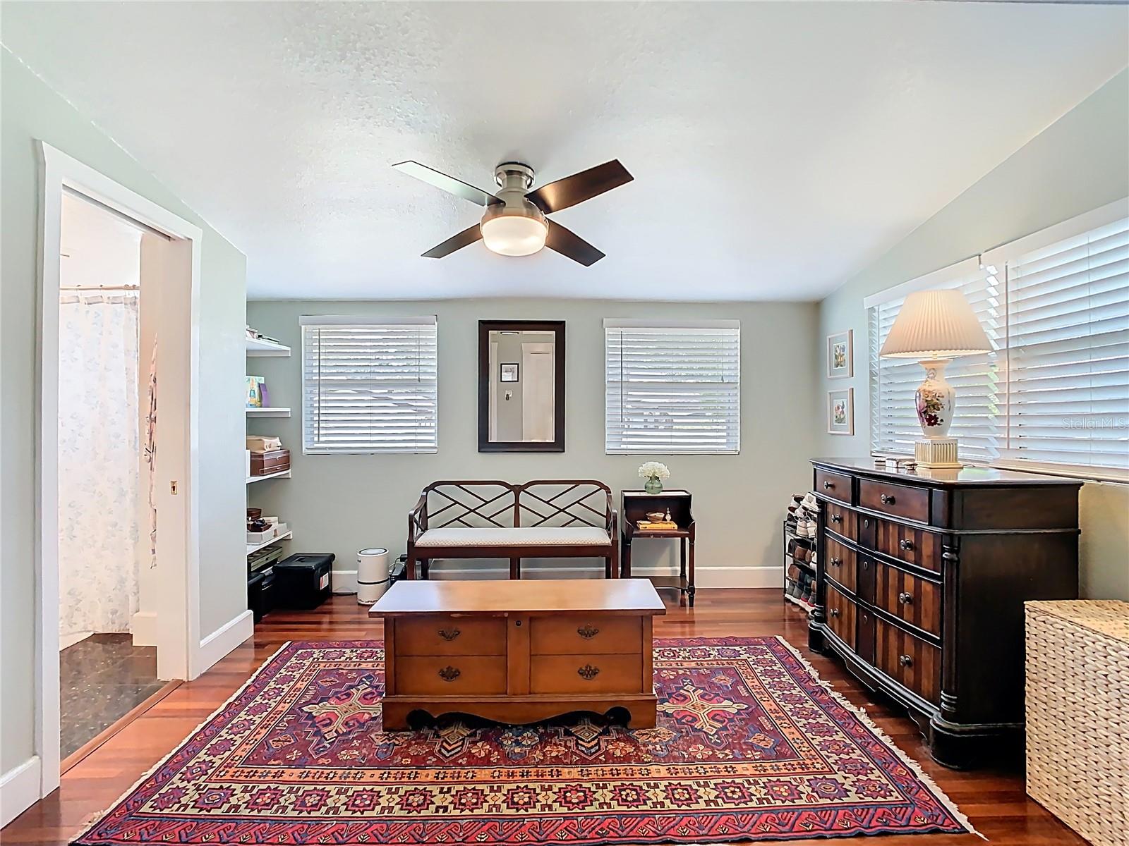 714 W PENINSULAR ST, TAMPA, FL, 33603