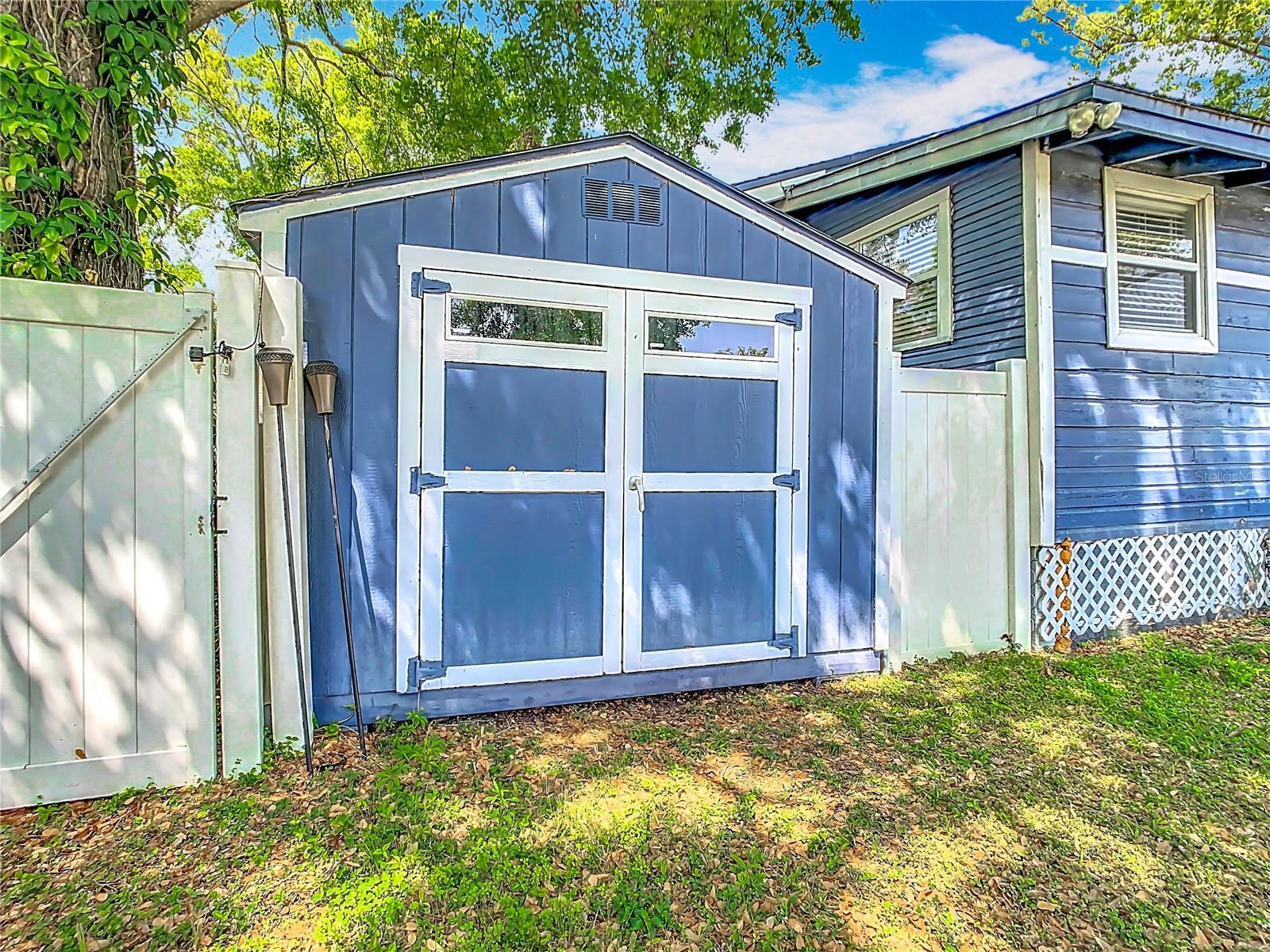 714 W PENINSULAR ST, TAMPA, FL, 33603