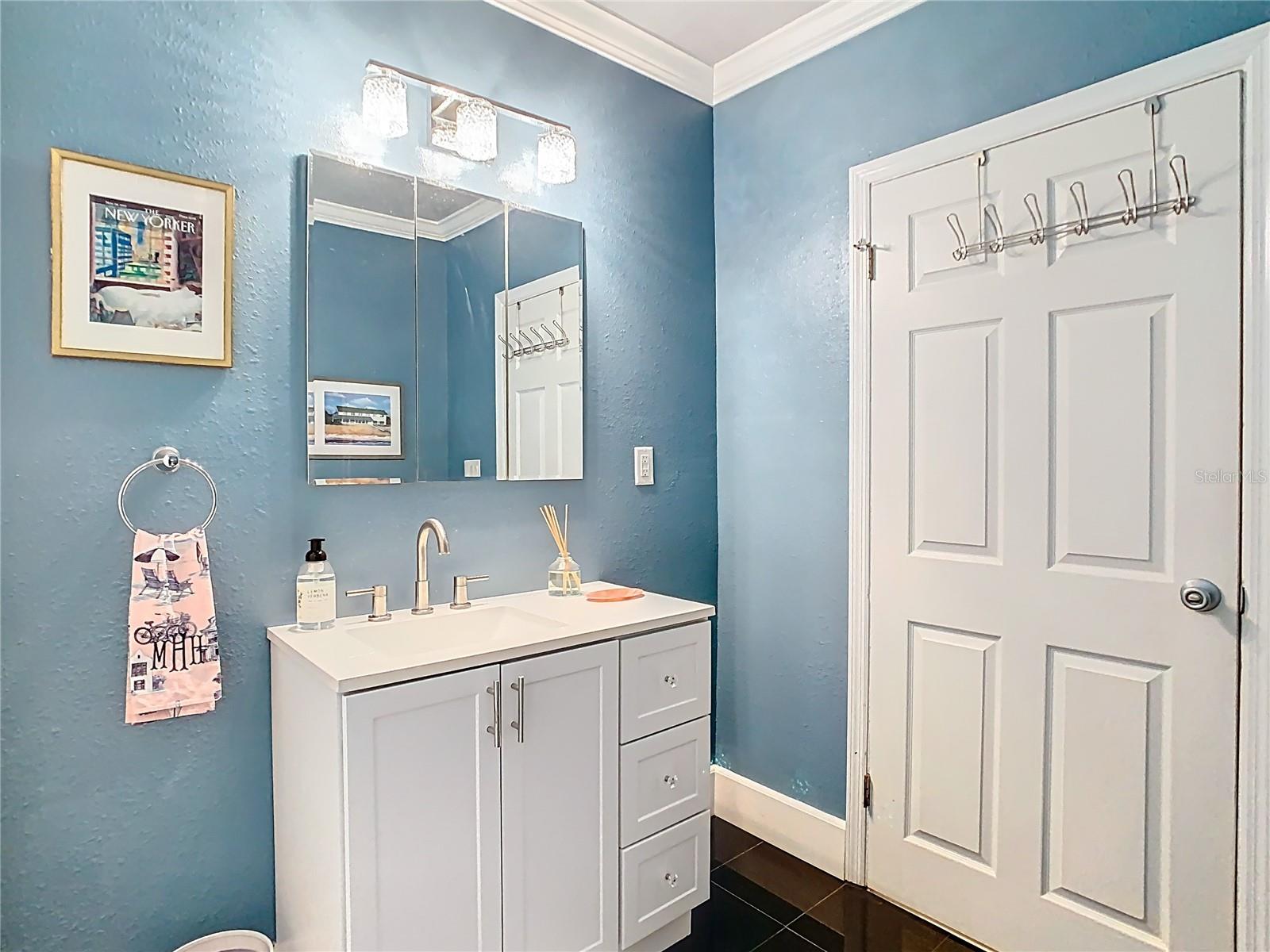 714 W PENINSULAR ST, TAMPA, FL, 33603