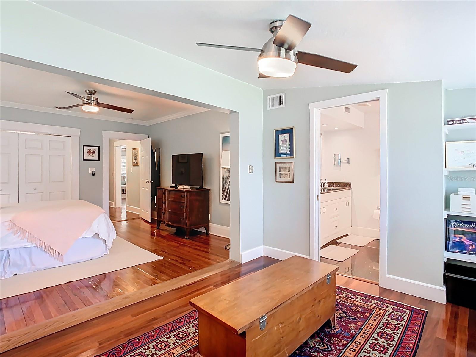 714 W PENINSULAR ST, TAMPA, FL, 33603