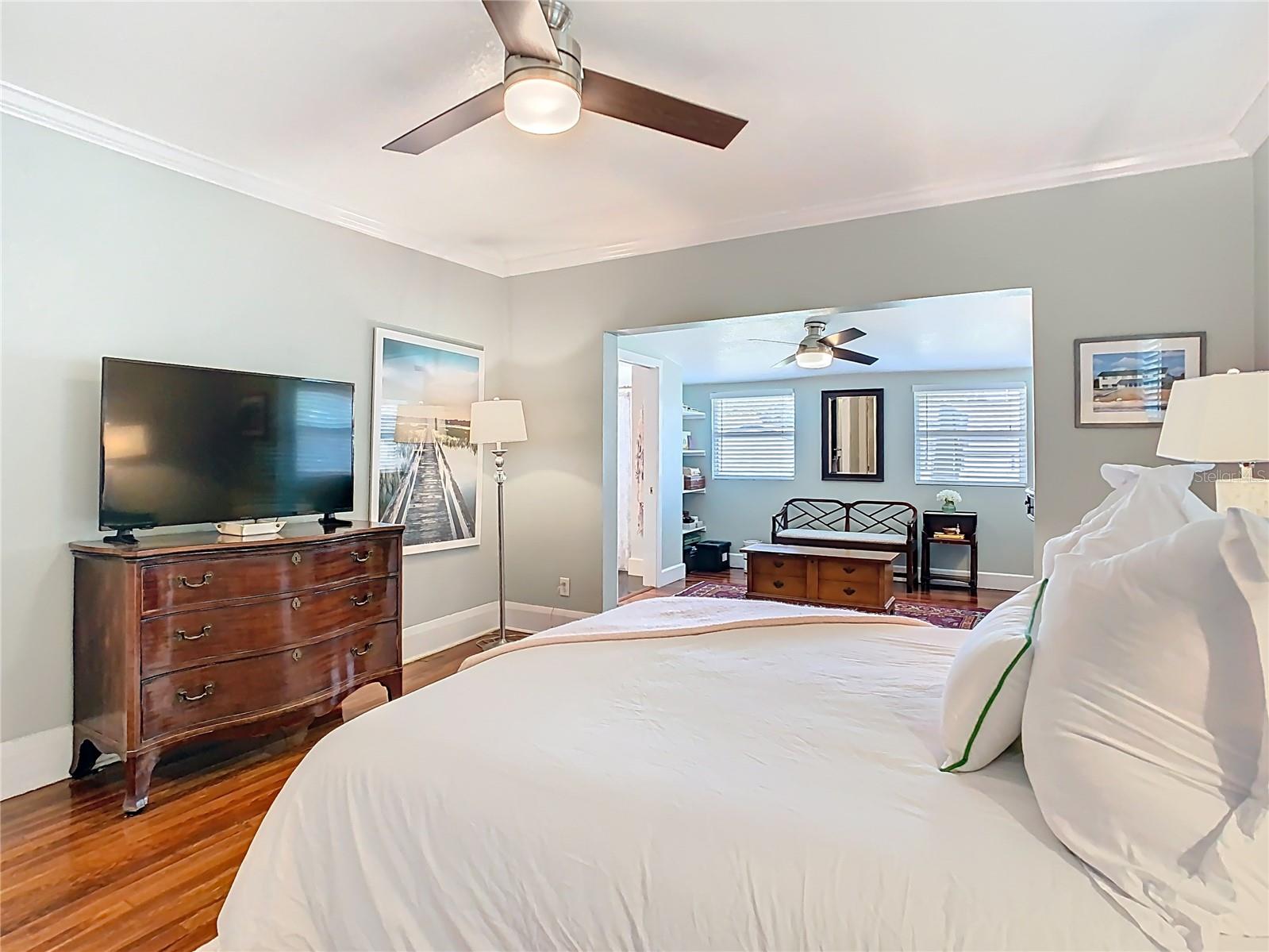 714 W PENINSULAR ST, TAMPA, FL, 33603