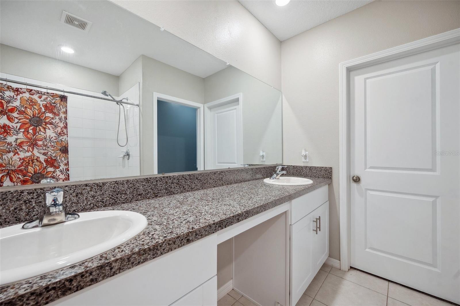 6068 APPLE SNAIL AVE, NEW PORT RICHEY, FL, 34653