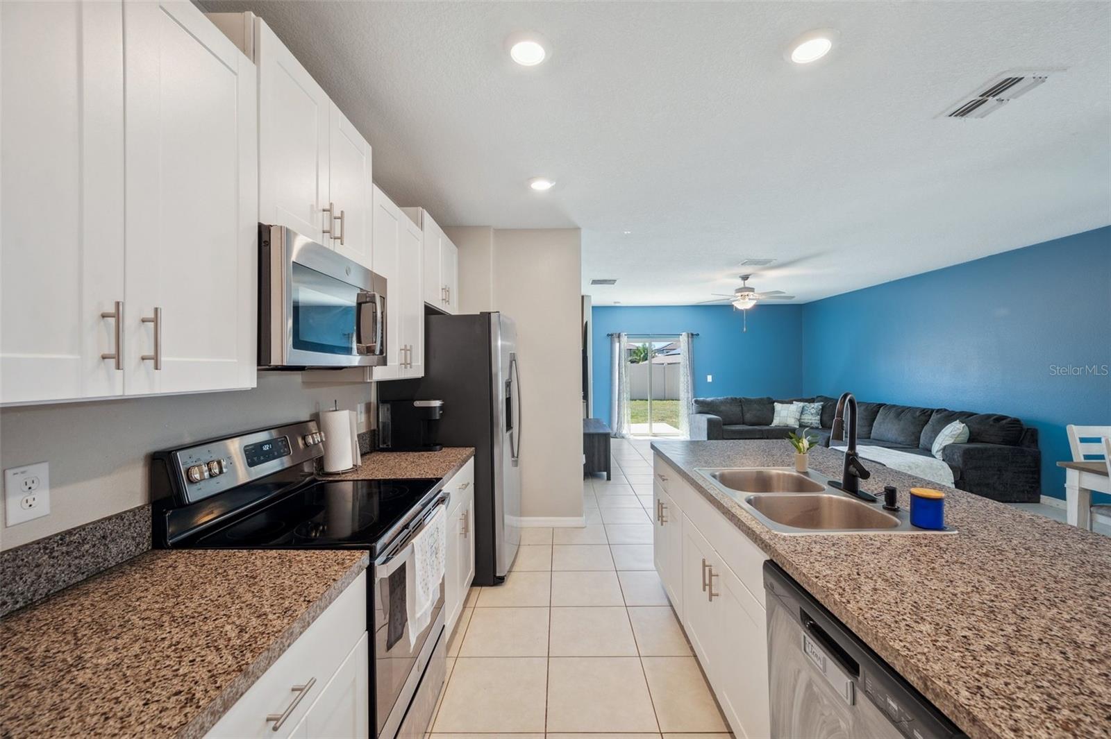 6068 APPLE SNAIL AVE, NEW PORT RICHEY, FL, 34653