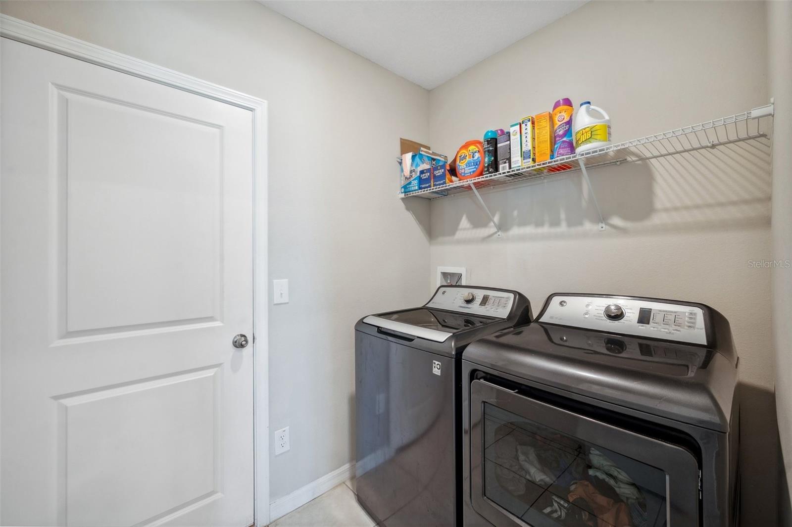 6068 APPLE SNAIL AVE, NEW PORT RICHEY, FL, 34653