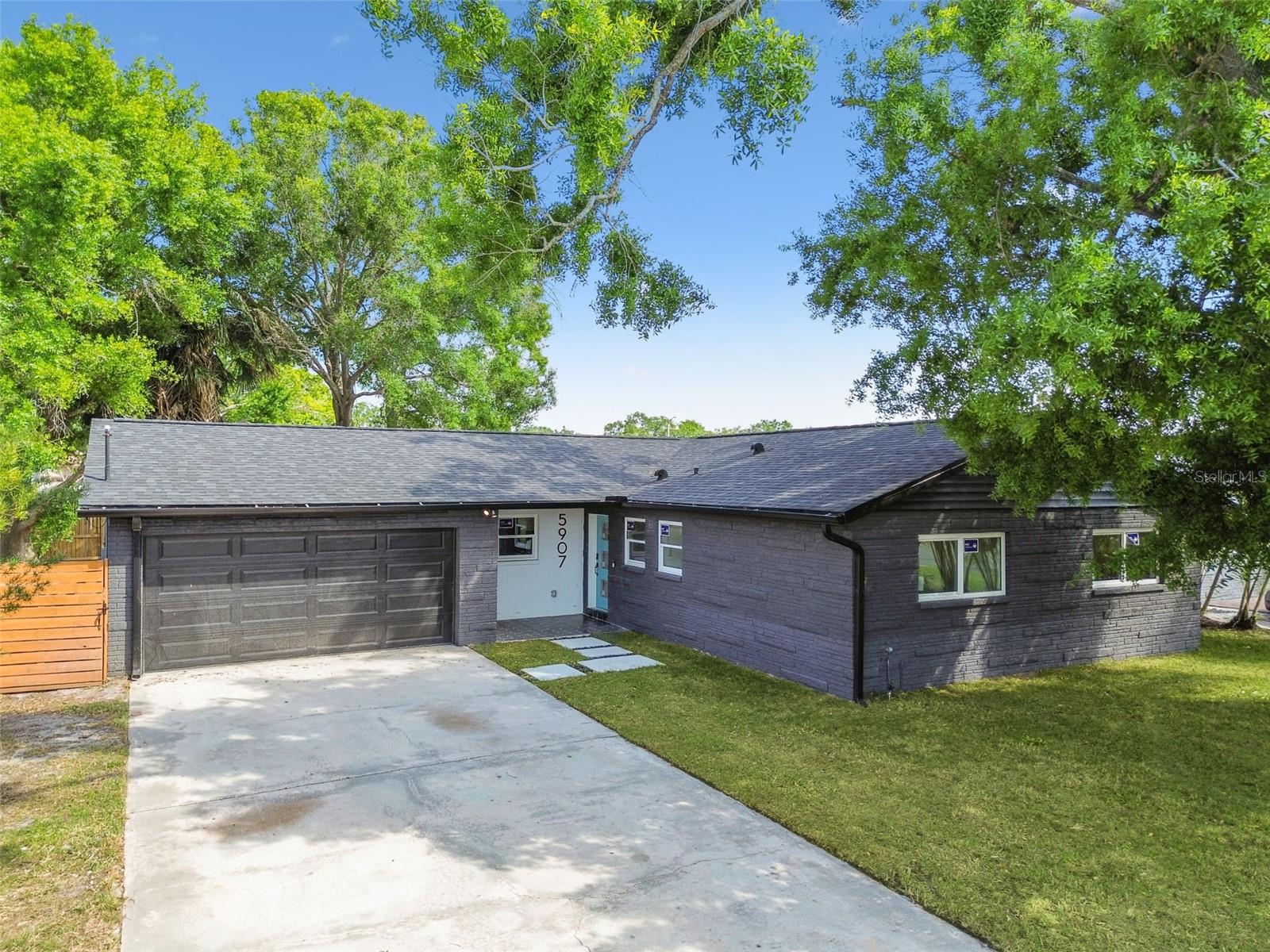 5907 TAMPA SHORES BLVD, TAMPA, FL, 33615
