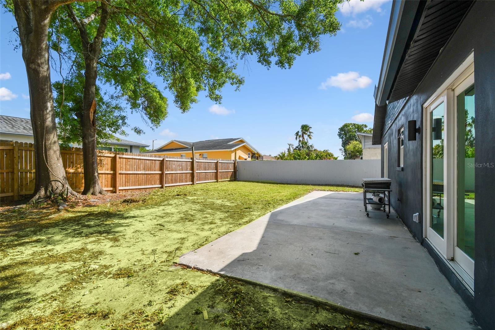 5907 TAMPA SHORES BLVD, TAMPA, FL, 33615