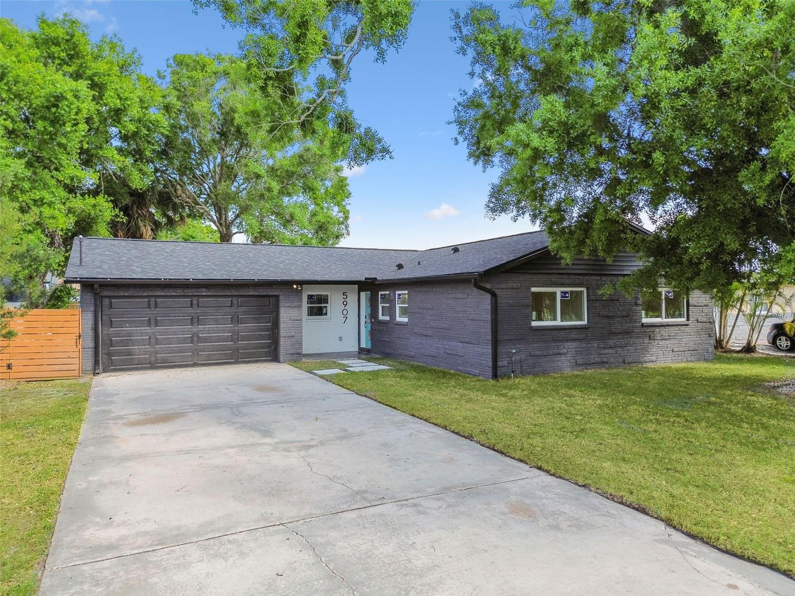 5907 TAMPA SHORES BLVD, TAMPA, FL, 33615