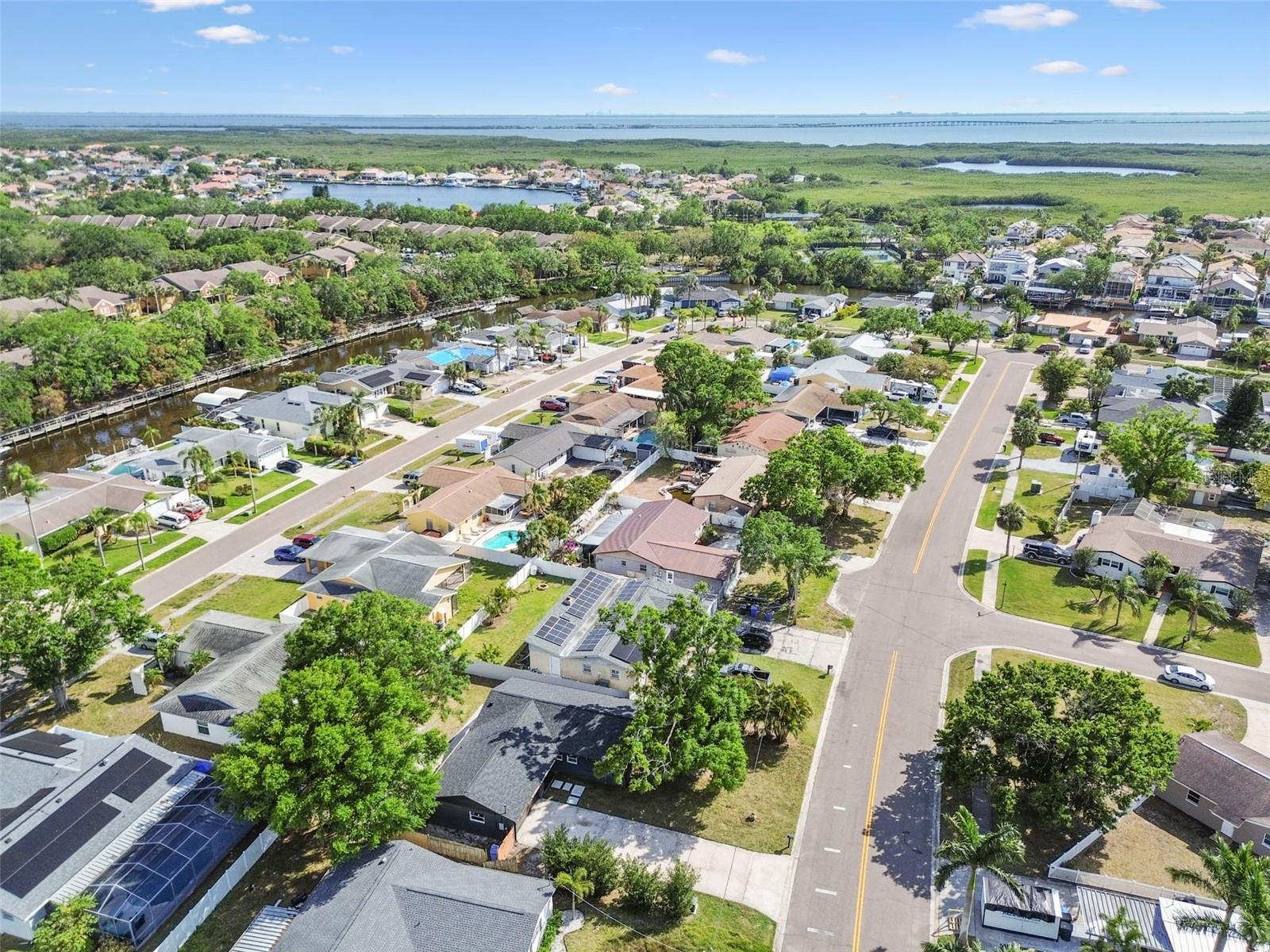 5907 TAMPA SHORES BLVD, TAMPA, FL, 33615