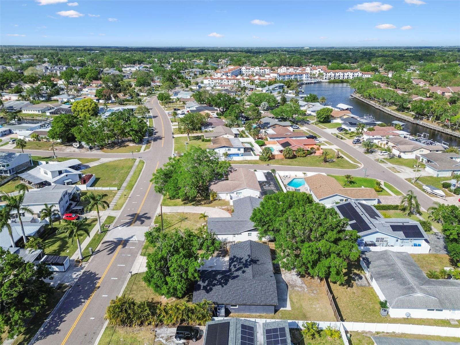 5907 TAMPA SHORES BLVD, TAMPA, FL, 33615