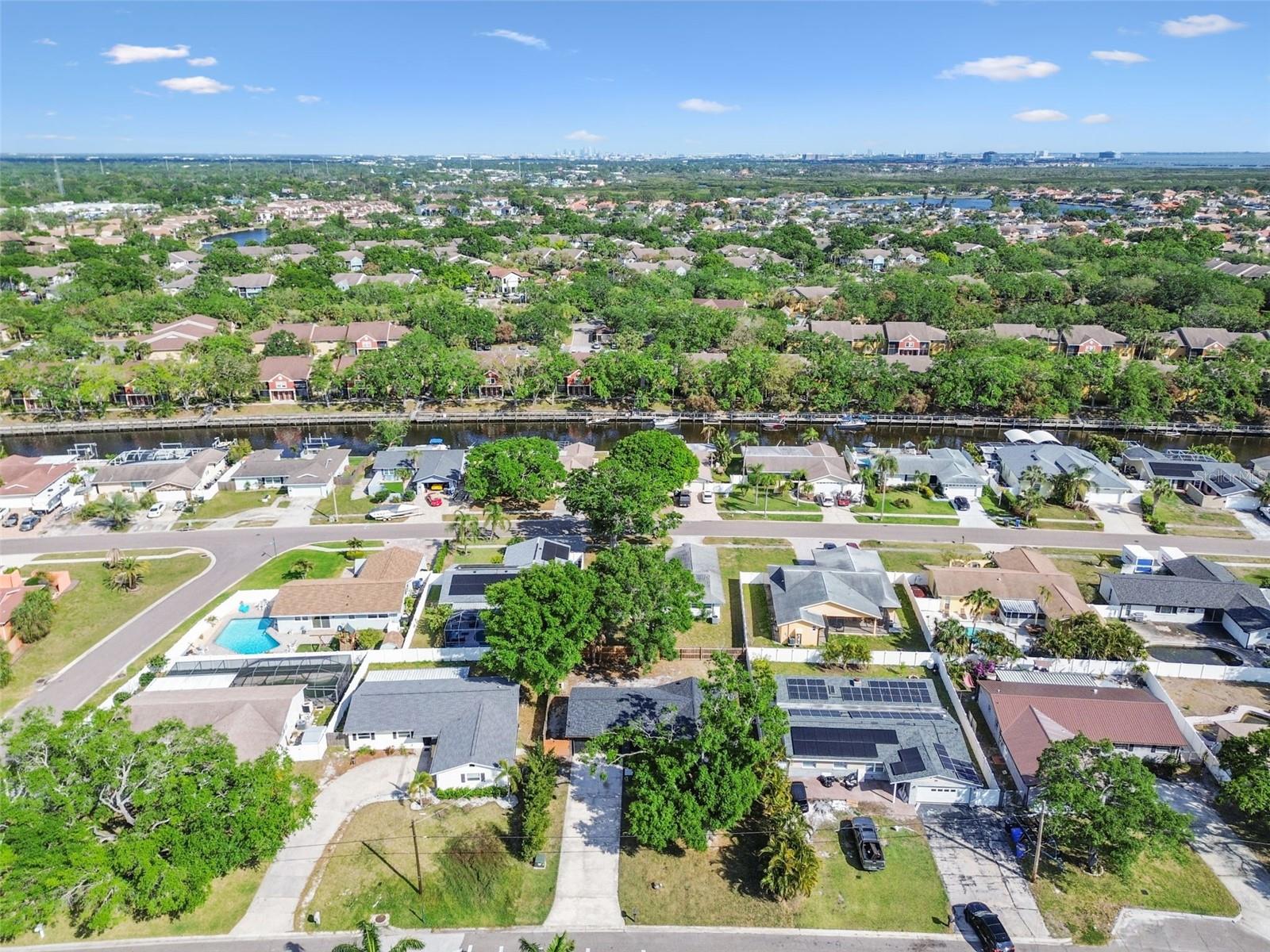 5907 TAMPA SHORES BLVD, TAMPA, FL, 33615
