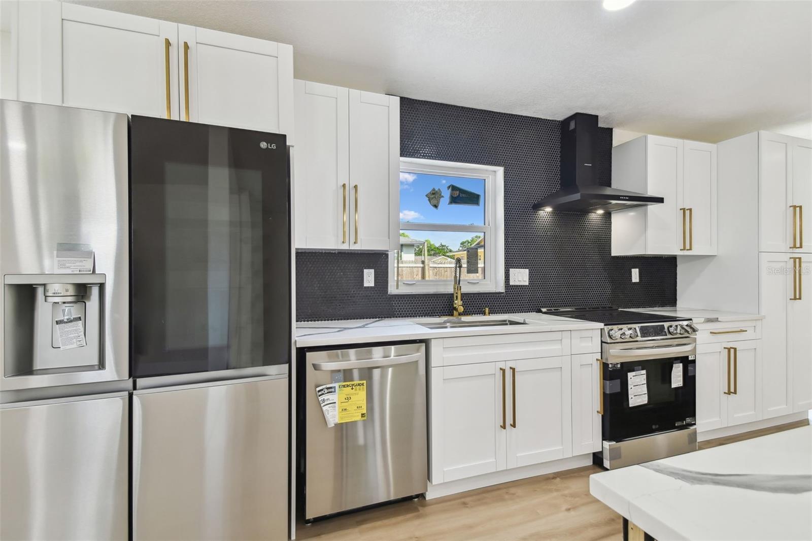 5907 TAMPA SHORES BLVD, TAMPA, FL, 33615