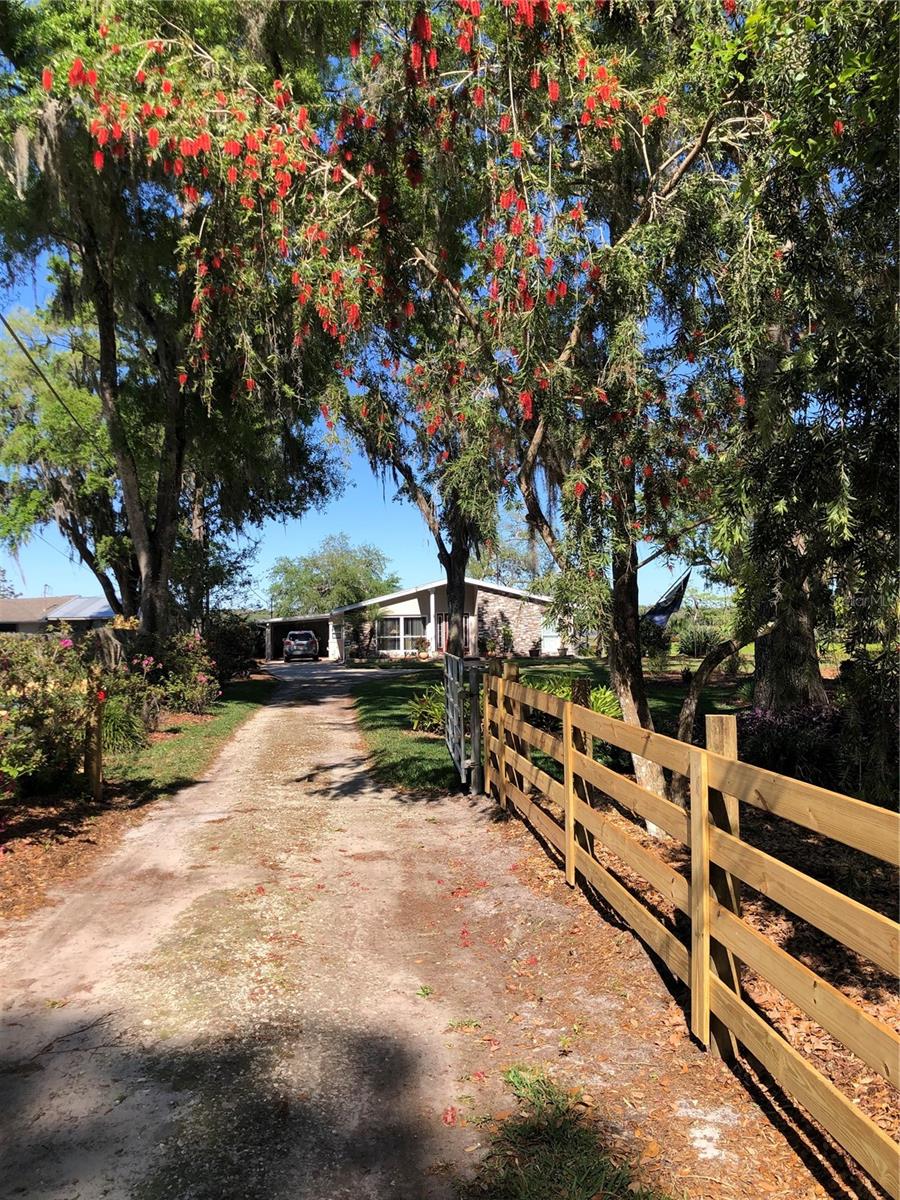 3655 E OSCEOLA RD, GENEVA, FL, 32732