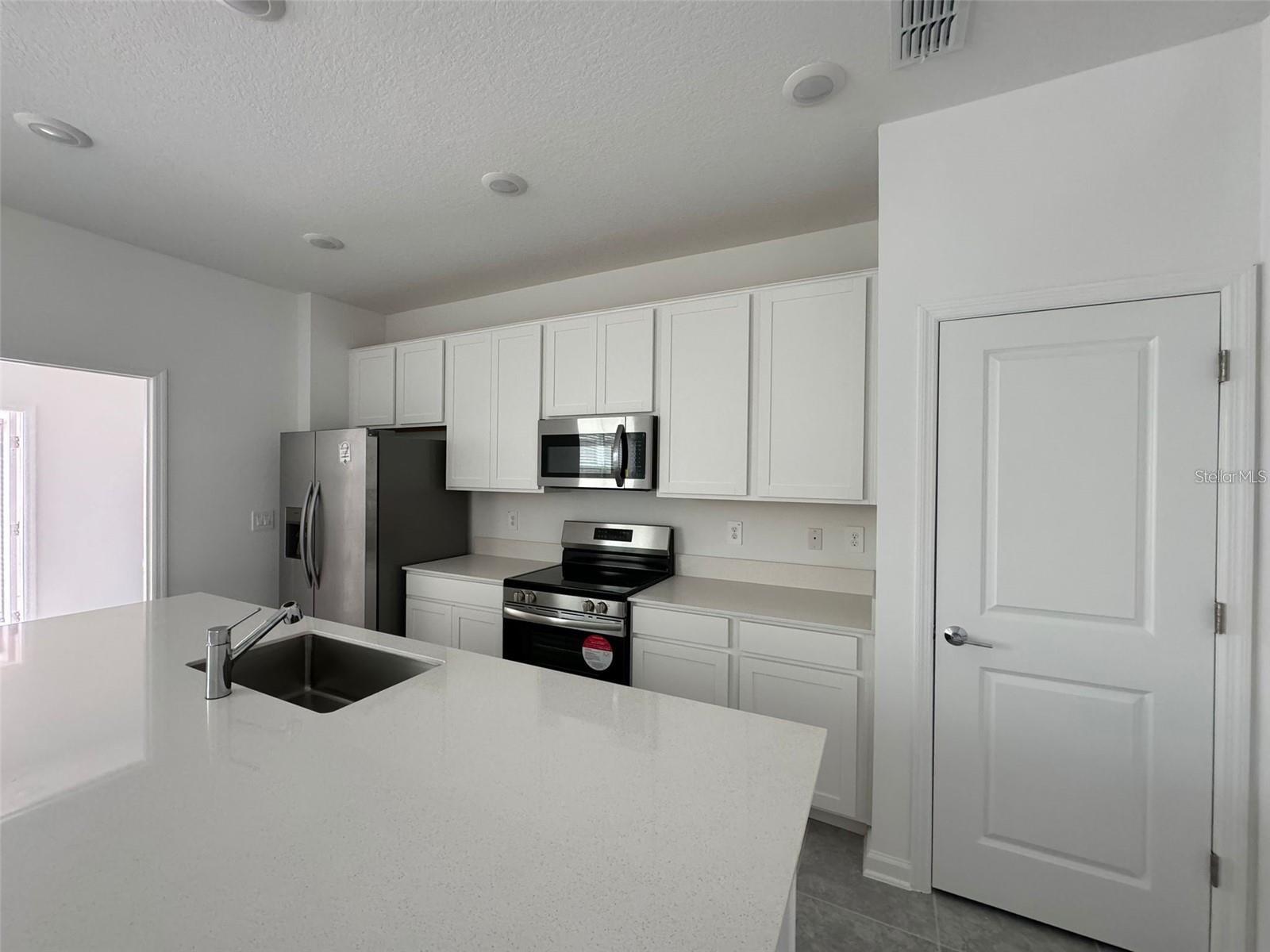 6122 PEACEFUL PARK WAY, CLERMONT, FL, 34714