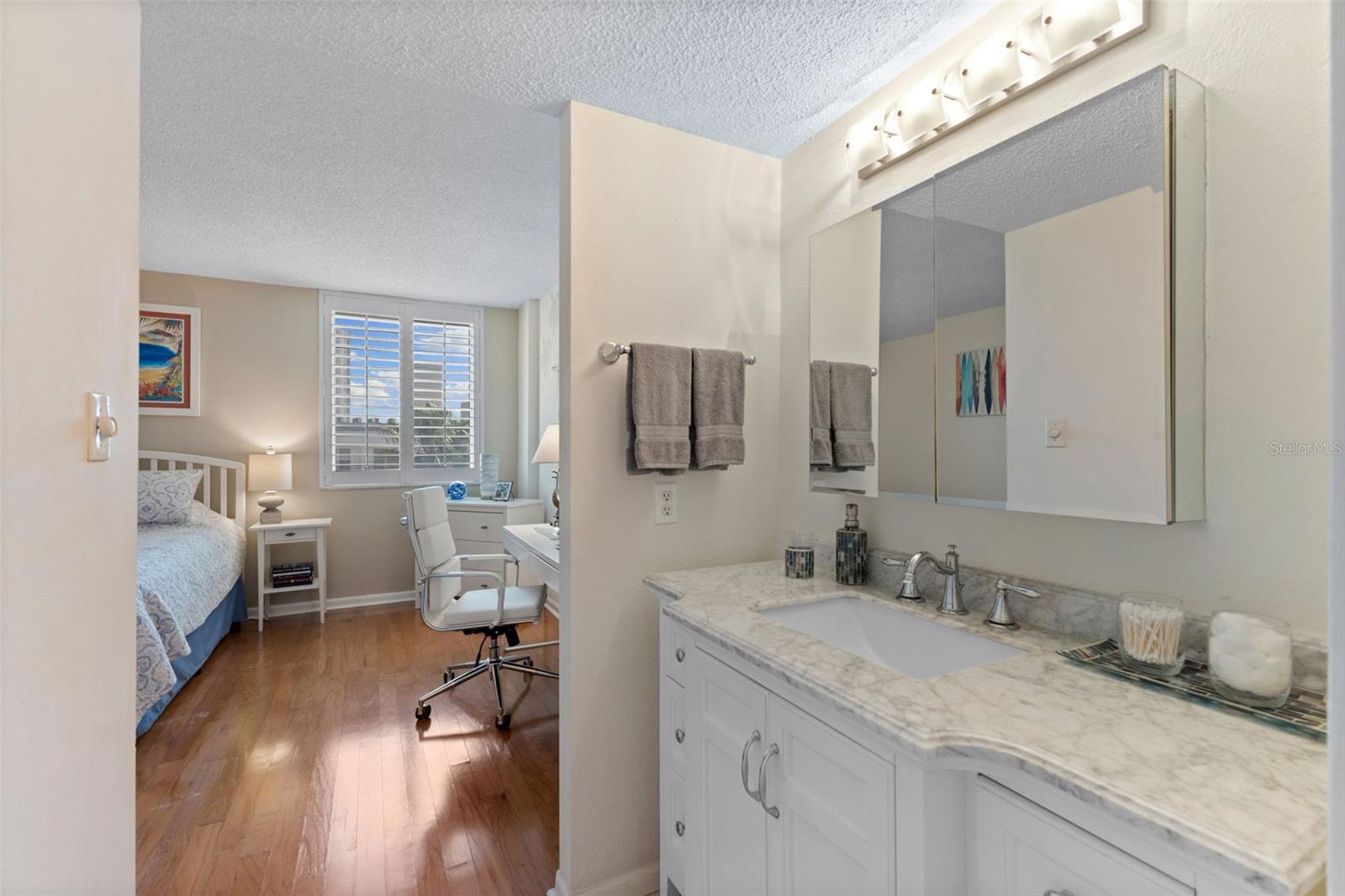 201 W LAUREL ST #702, TAMPA, FL, 33602