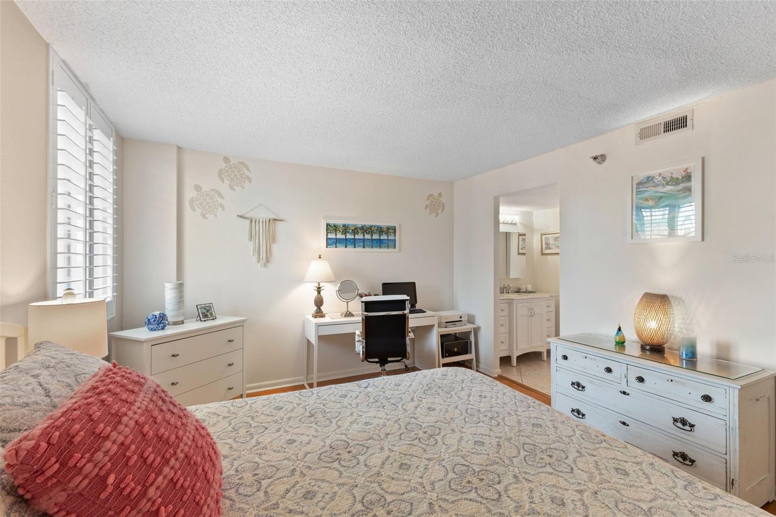 201 W LAUREL ST #702, TAMPA, FL, 33602