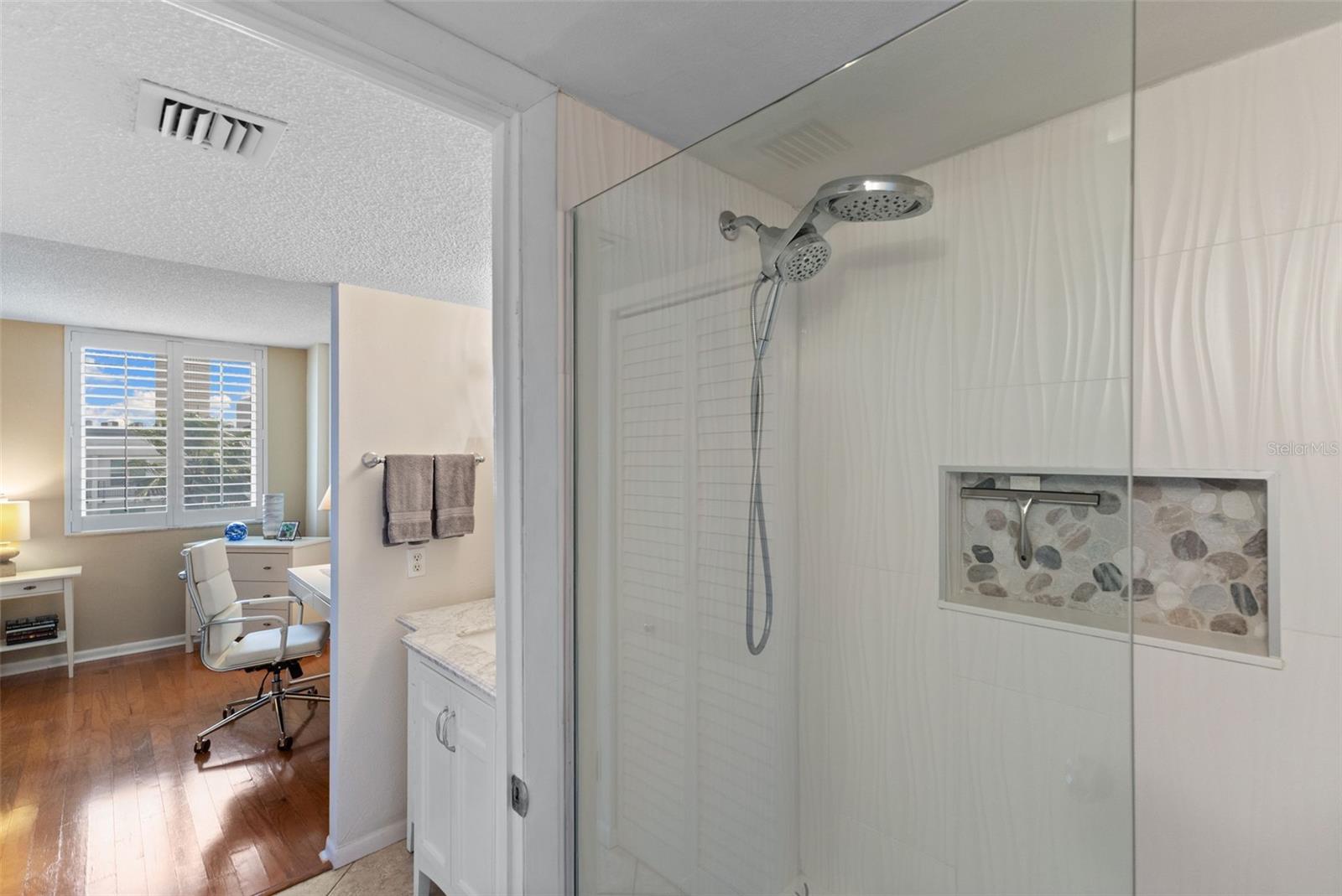 201 W LAUREL ST #702, TAMPA, FL, 33602