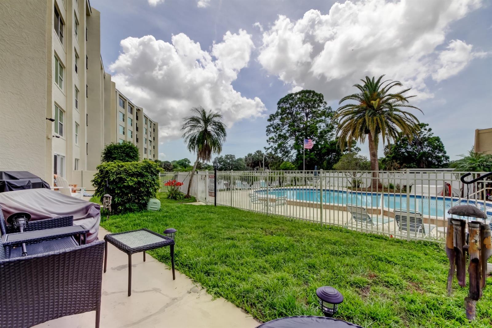 225 COUNTRY CLUB DR #1104, LARGO, FL, 33771