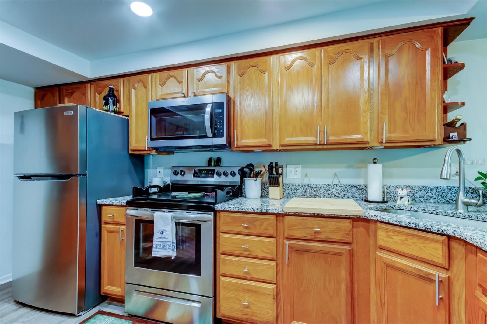 225 COUNTRY CLUB DR #1104, LARGO, FL, 33771