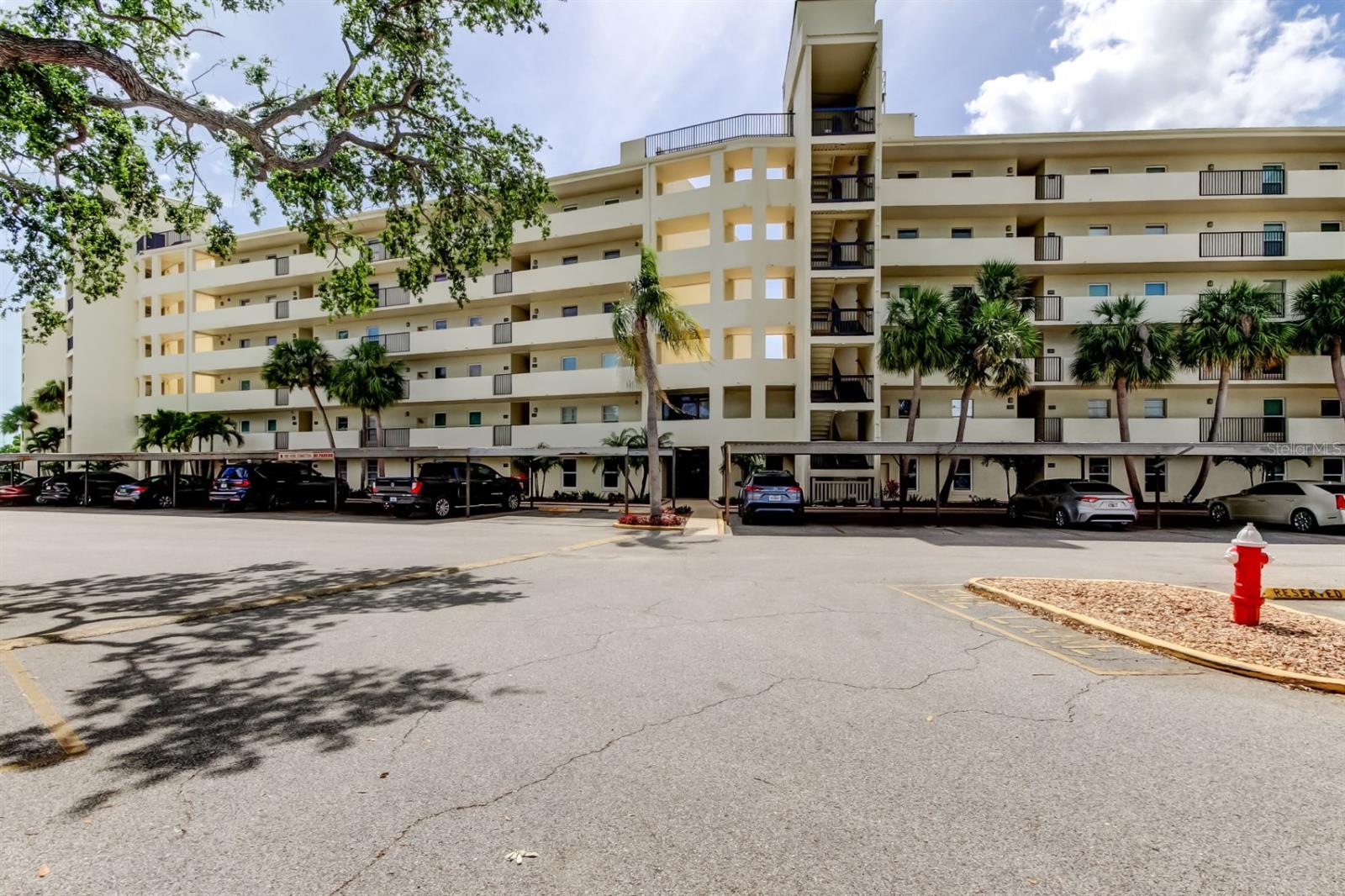 225 COUNTRY CLUB DR #1104, LARGO, FL, 33771