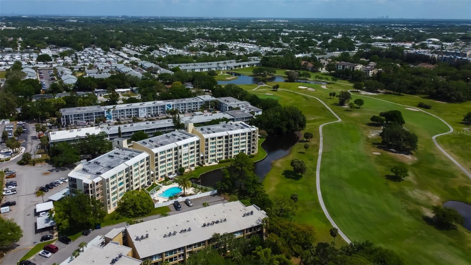 225 COUNTRY CLUB DR #1104, LARGO, FL, 33771