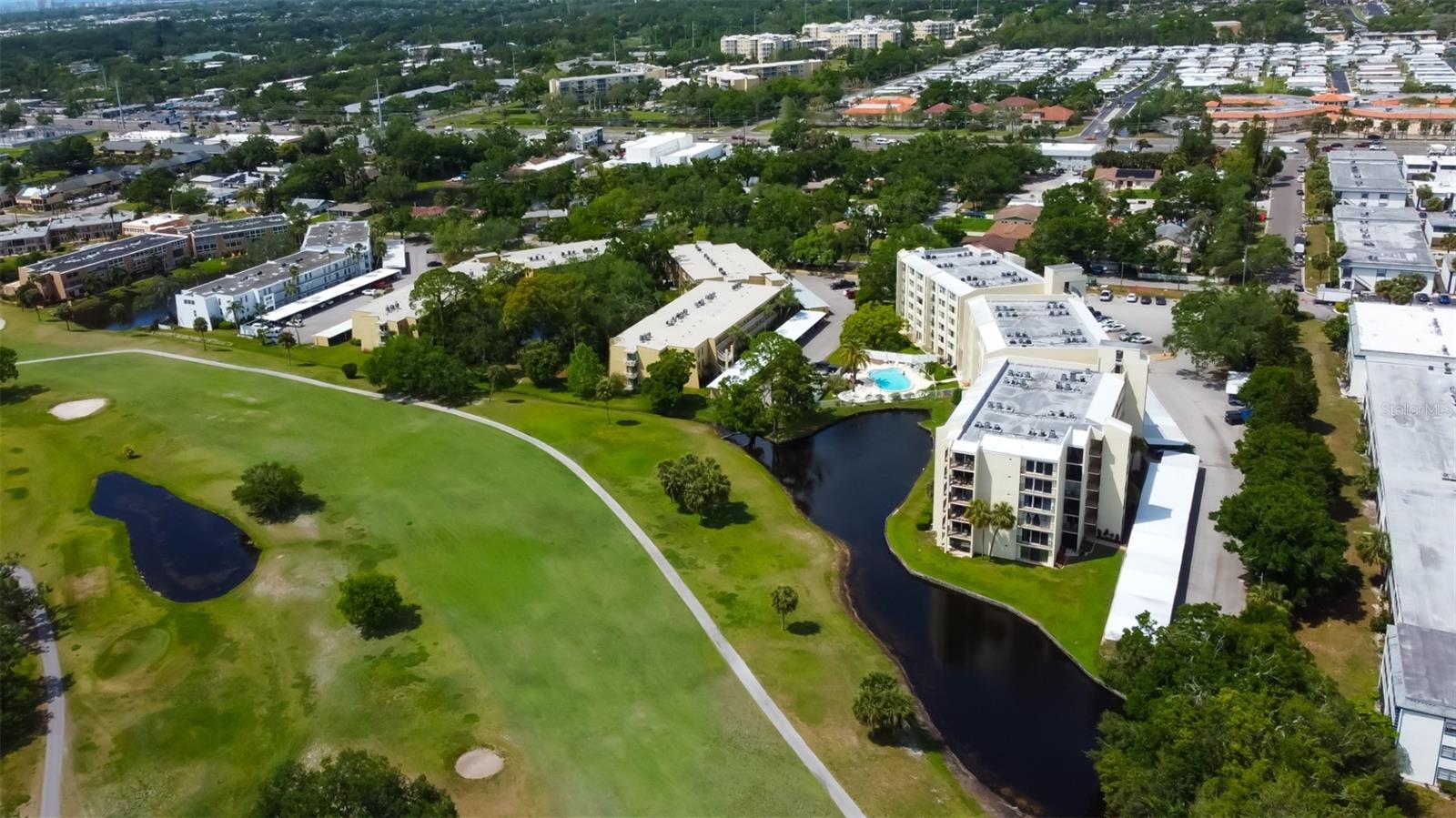225 COUNTRY CLUB DR #1104, LARGO, FL, 33771