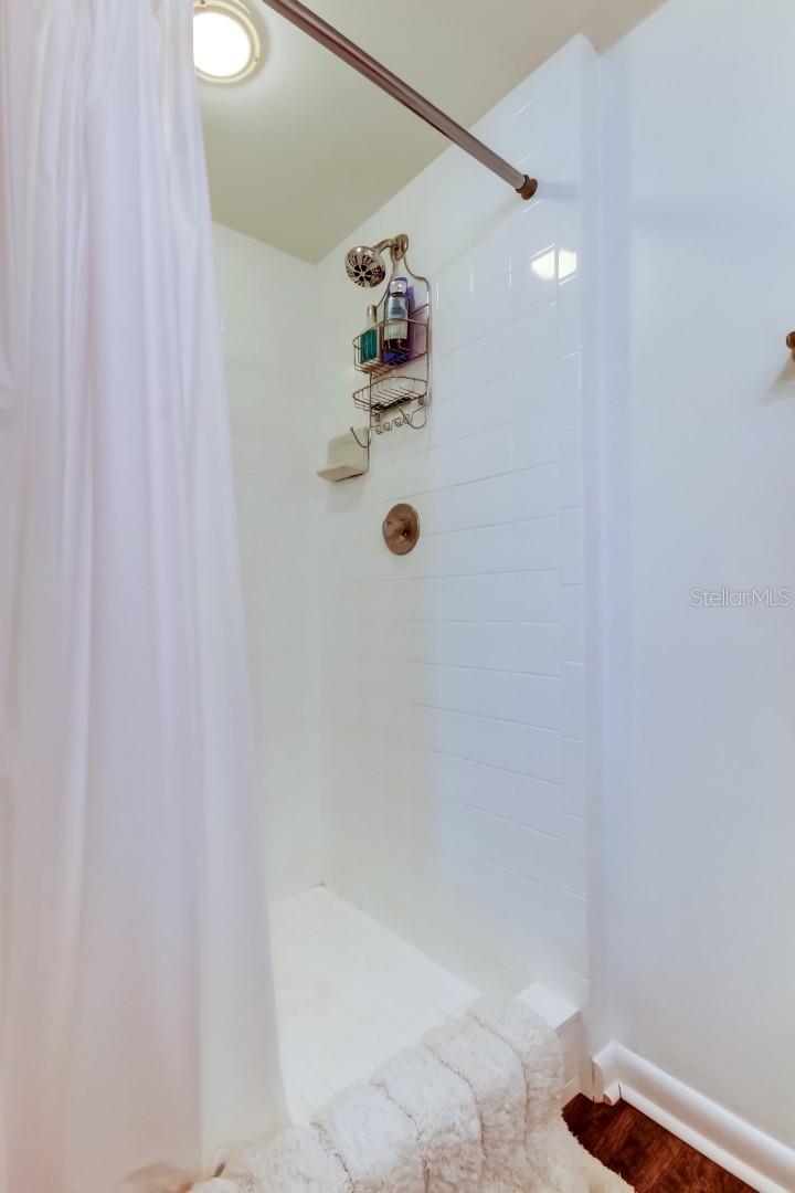 225 COUNTRY CLUB DR #1104, LARGO, FL, 33771
