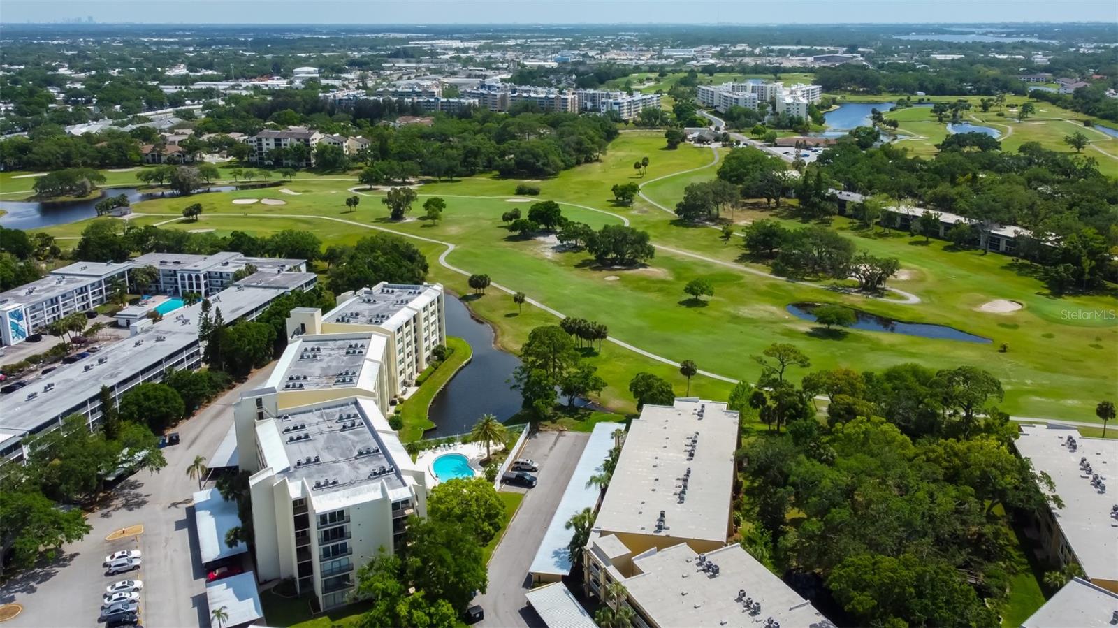 225 COUNTRY CLUB DR #1104, LARGO, FL, 33771