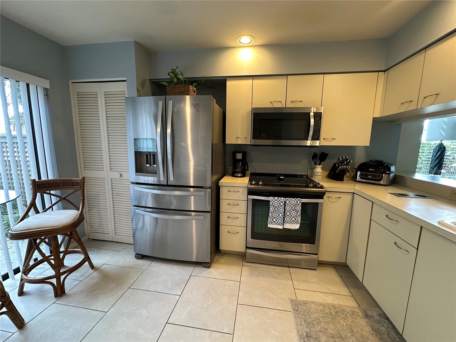 4562 KINGSMERE #41, SARASOTA, FL, 34235