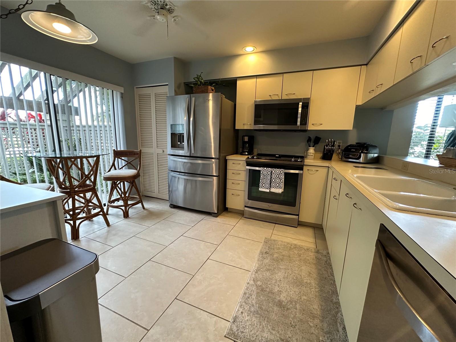4562 KINGSMERE #41, SARASOTA, FL, 34235
