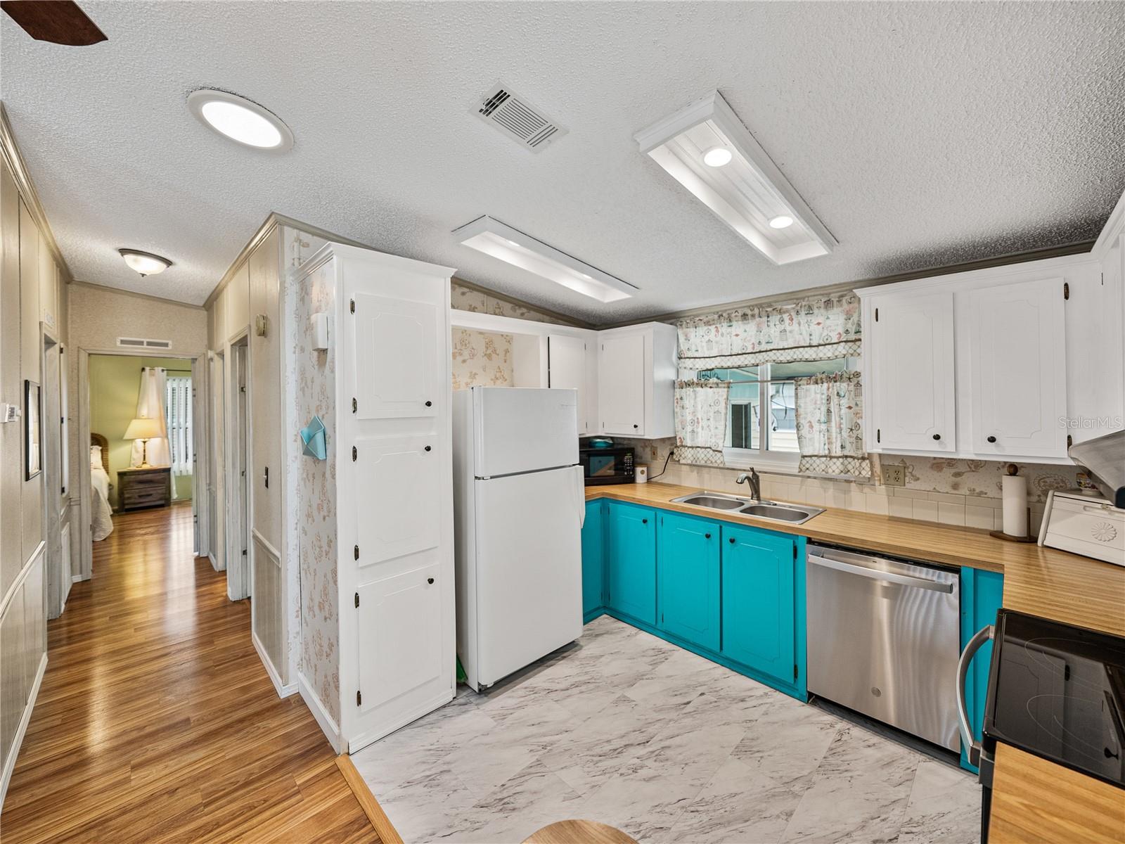 35026 COLONY HILLS DR, ZEPHYRHILLS, FL, 33541