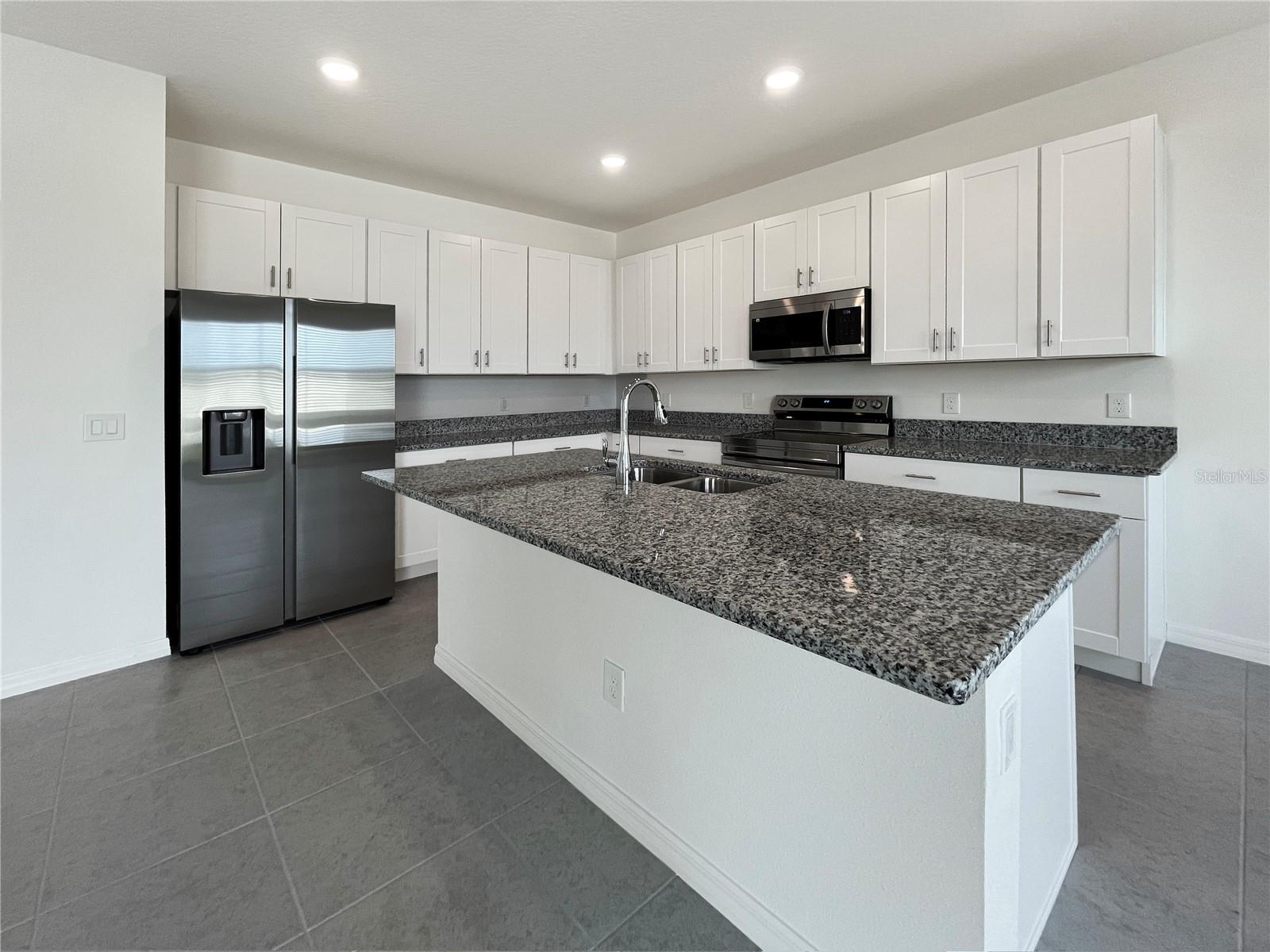 783 RICHMOND ESTATE AVE, HAINES CITY, FL, 33844