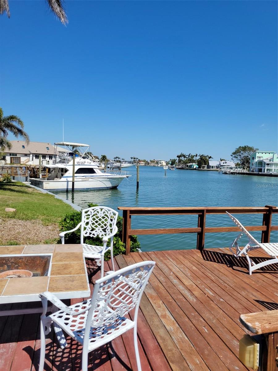 187 175TH TERRACE DR E, REDINGTON SHORES, FL, 33708