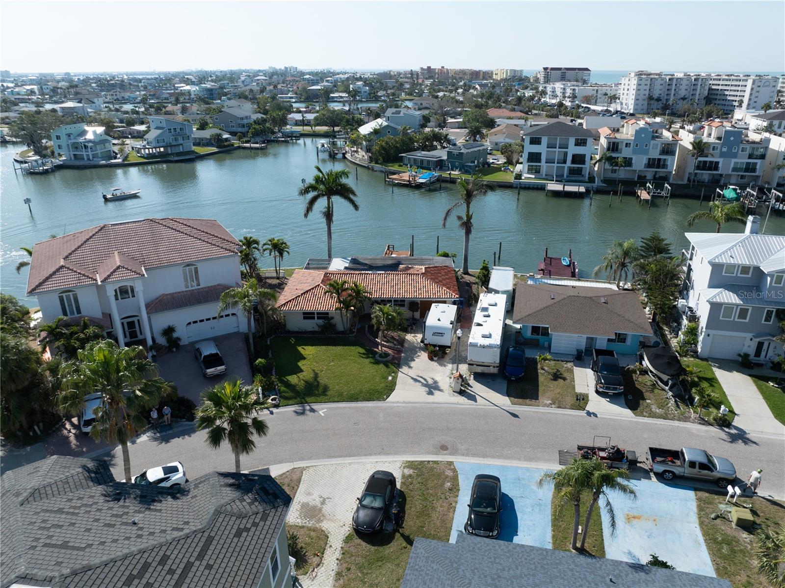 187 175TH TERRACE DR E, REDINGTON SHORES, FL, 33708