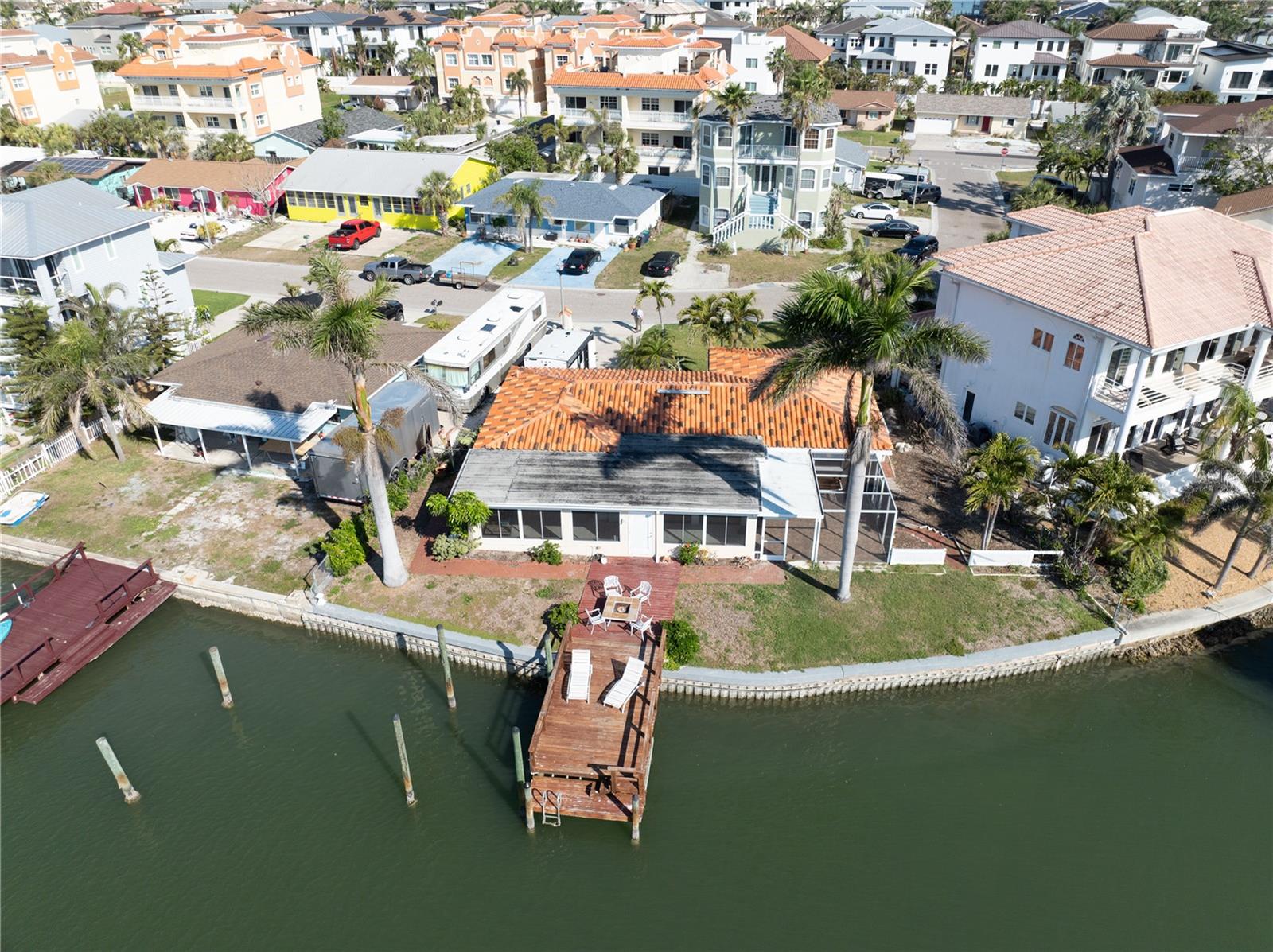 187 175TH TERRACE DR E, REDINGTON SHORES, FL, 33708