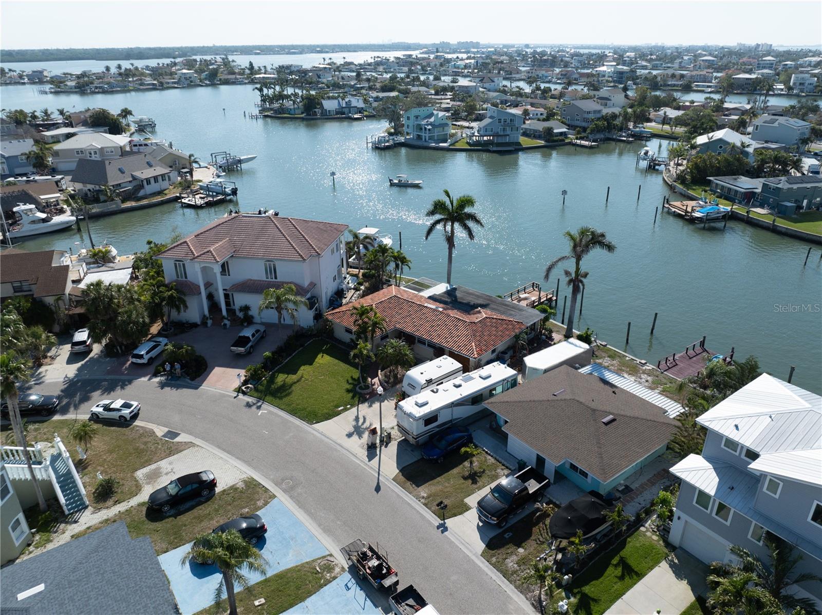 187 175TH TERRACE DR E, REDINGTON SHORES, FL, 33708