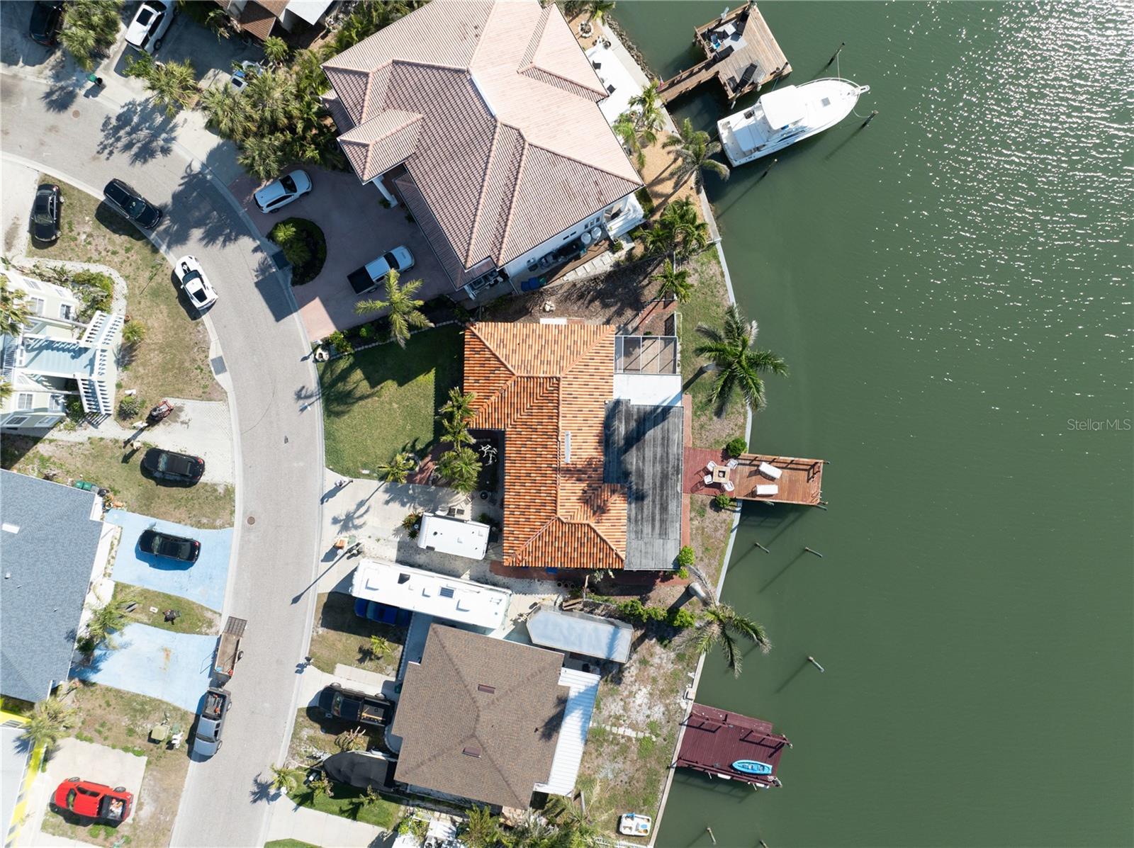 187 175TH TERRACE DR E, REDINGTON SHORES, FL, 33708