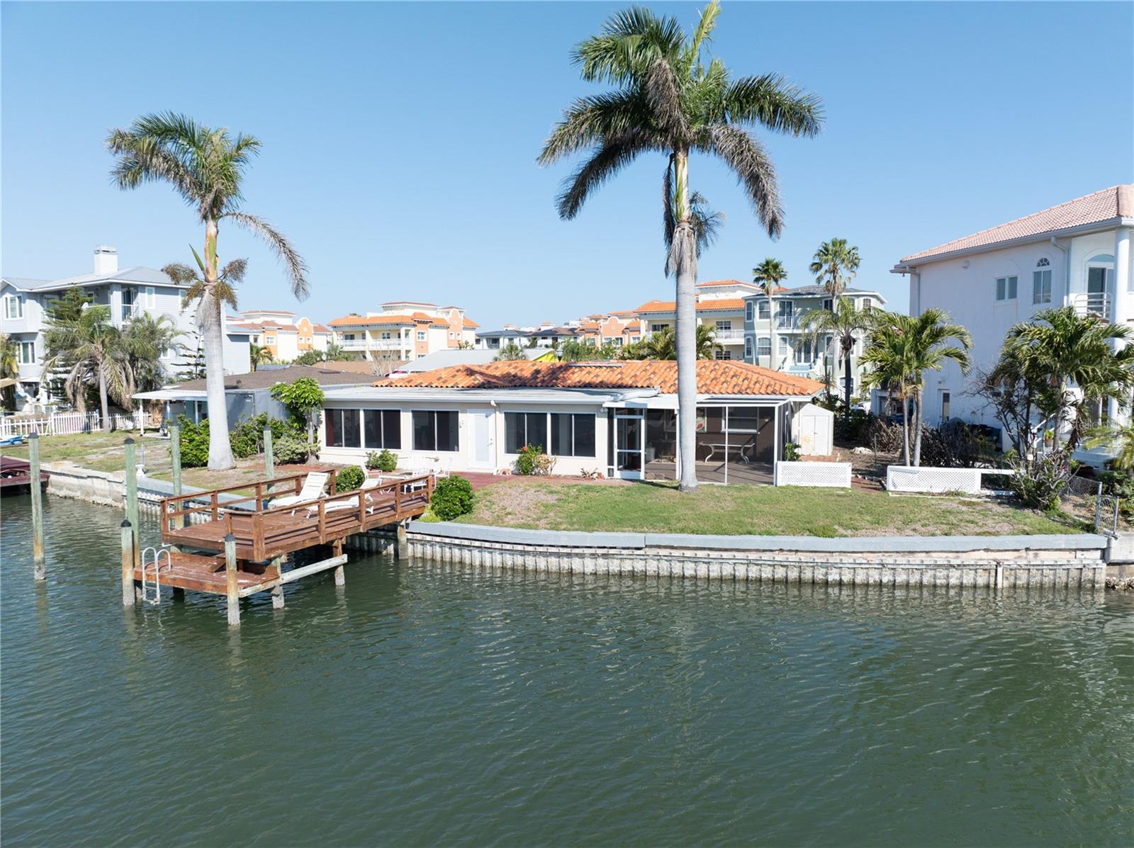 187 175TH TERRACE DR E, REDINGTON SHORES, FL, 33708