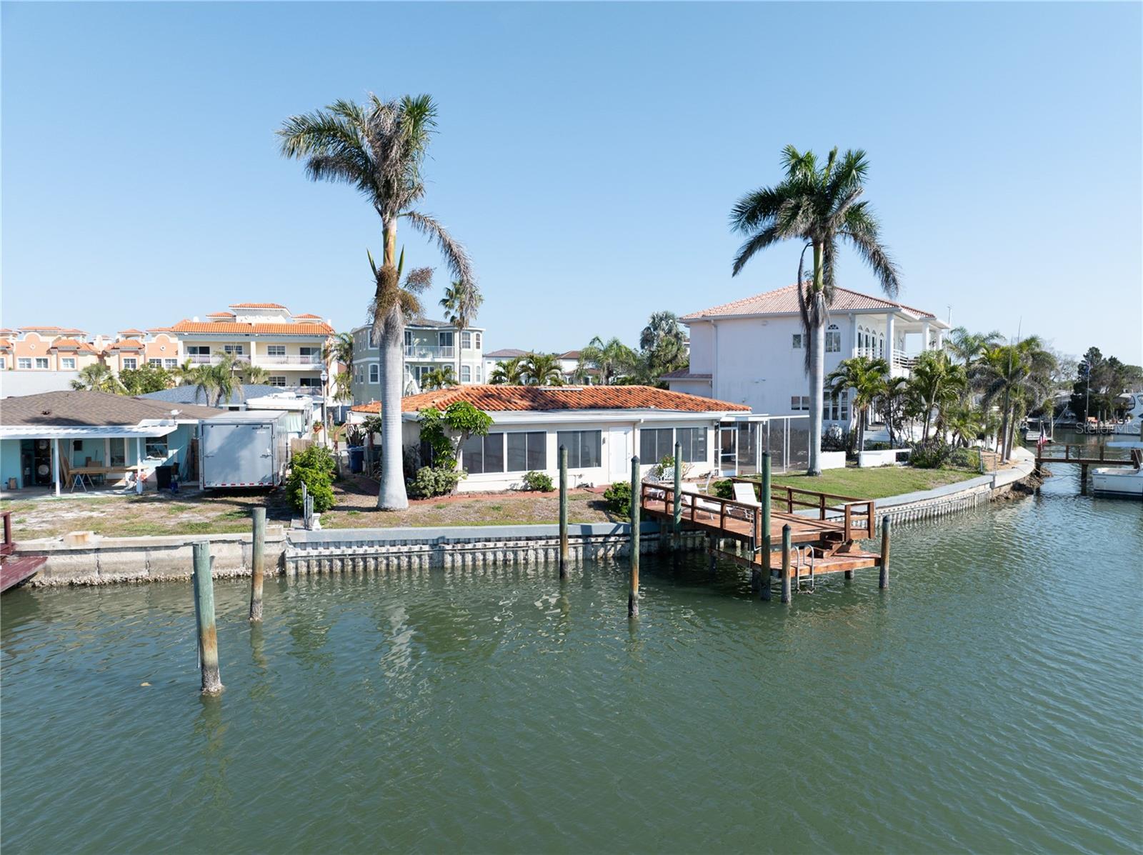 187 175TH TERRACE DR E, REDINGTON SHORES, FL, 33708