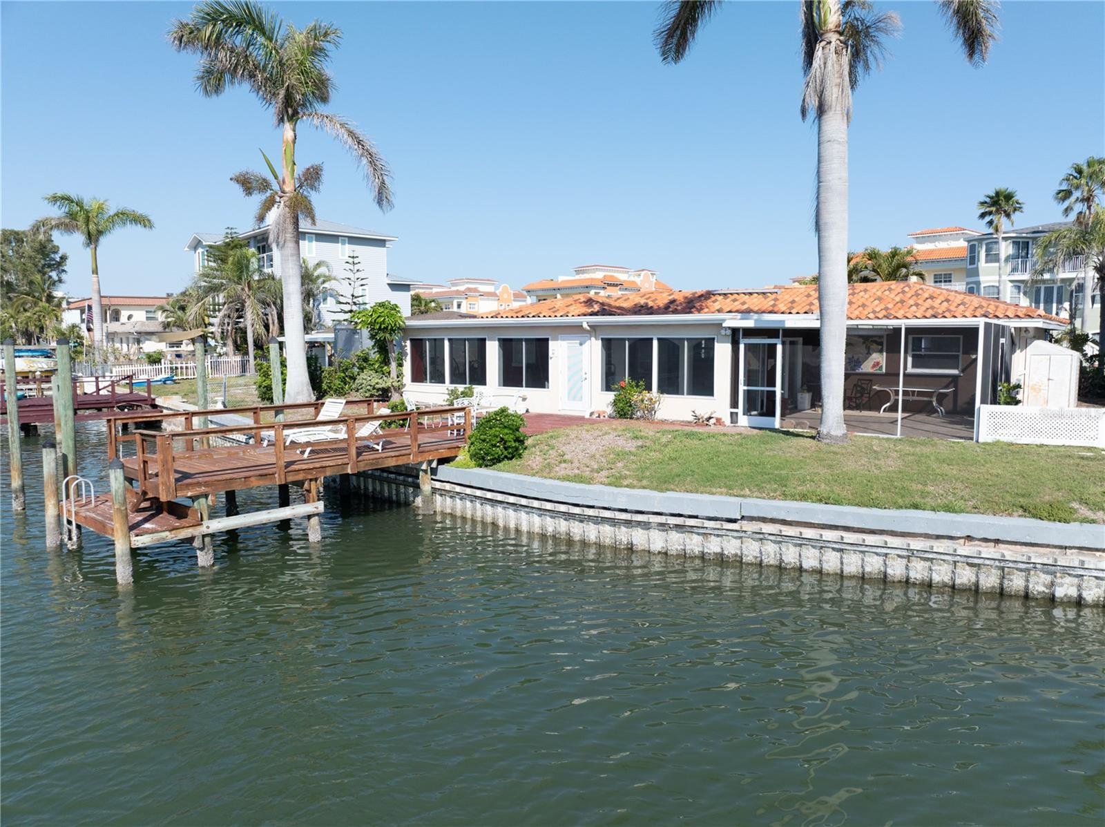 187 175TH TERRACE DR E, REDINGTON SHORES, FL, 33708
