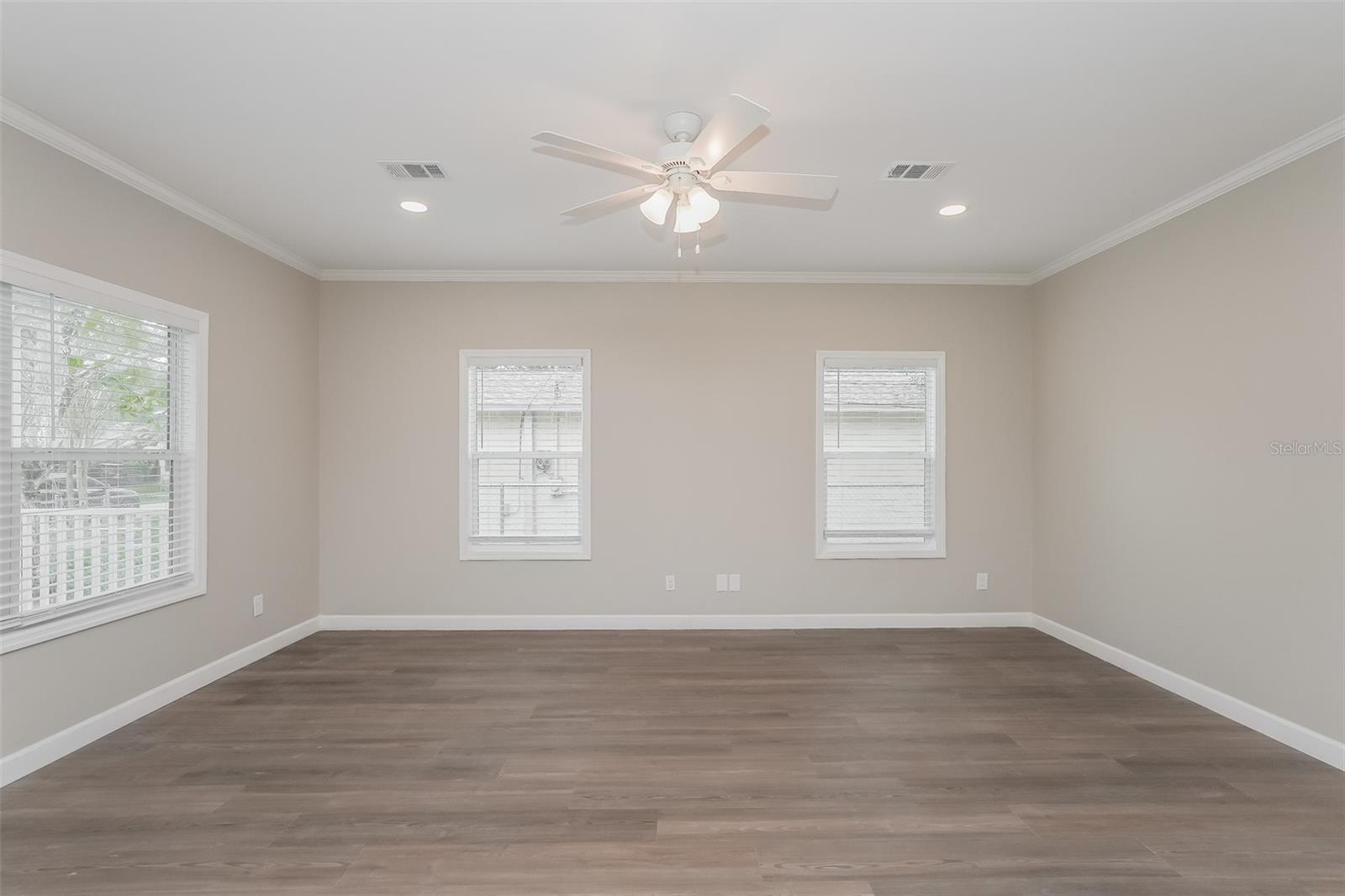 1024 MELROSE S, ST PETERSBURG, FL, 33705